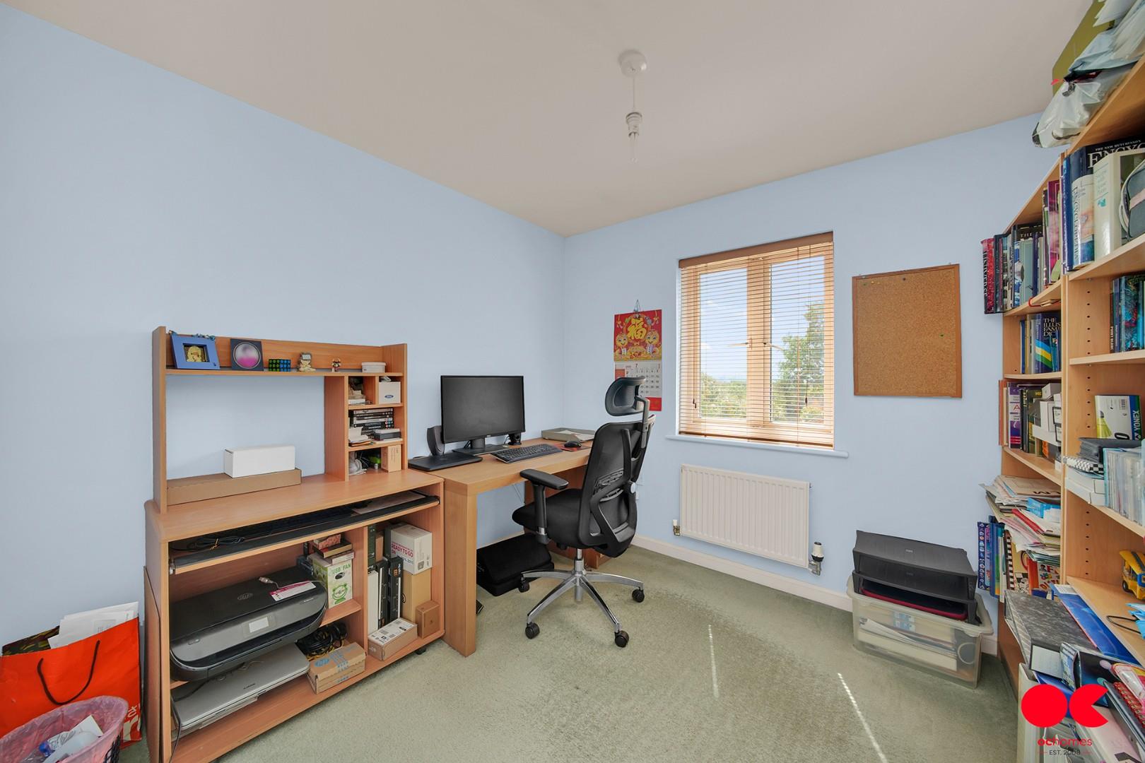 4 bed detached house for sale in Warren Lane, Chafford Hundred  - Property Image 9