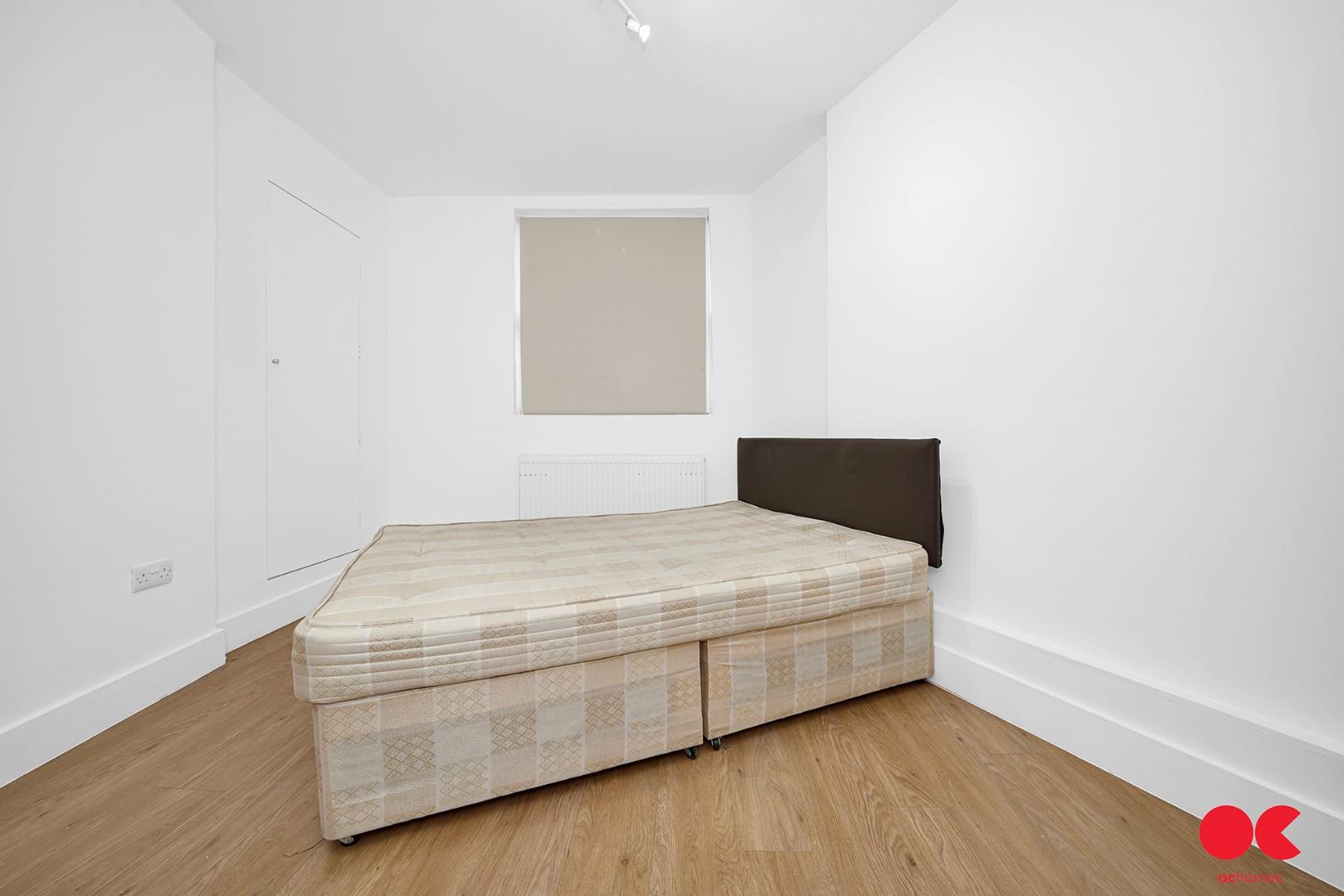1 bed flat to rent in Cranbrook Road, Ilford  - Property Image 5