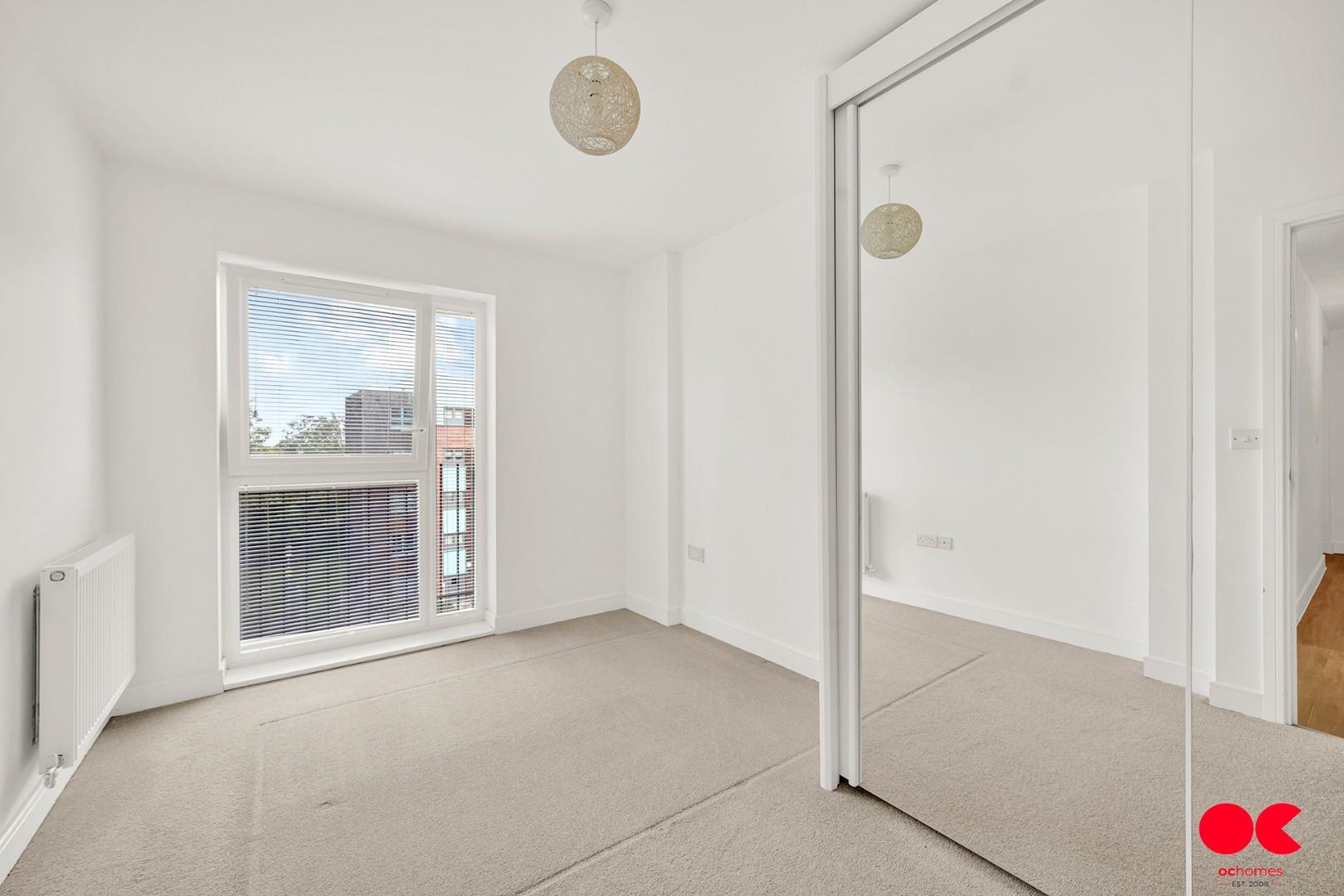 2 bed flat to rent in Maxwell Road, Romford  - Property Image 11
