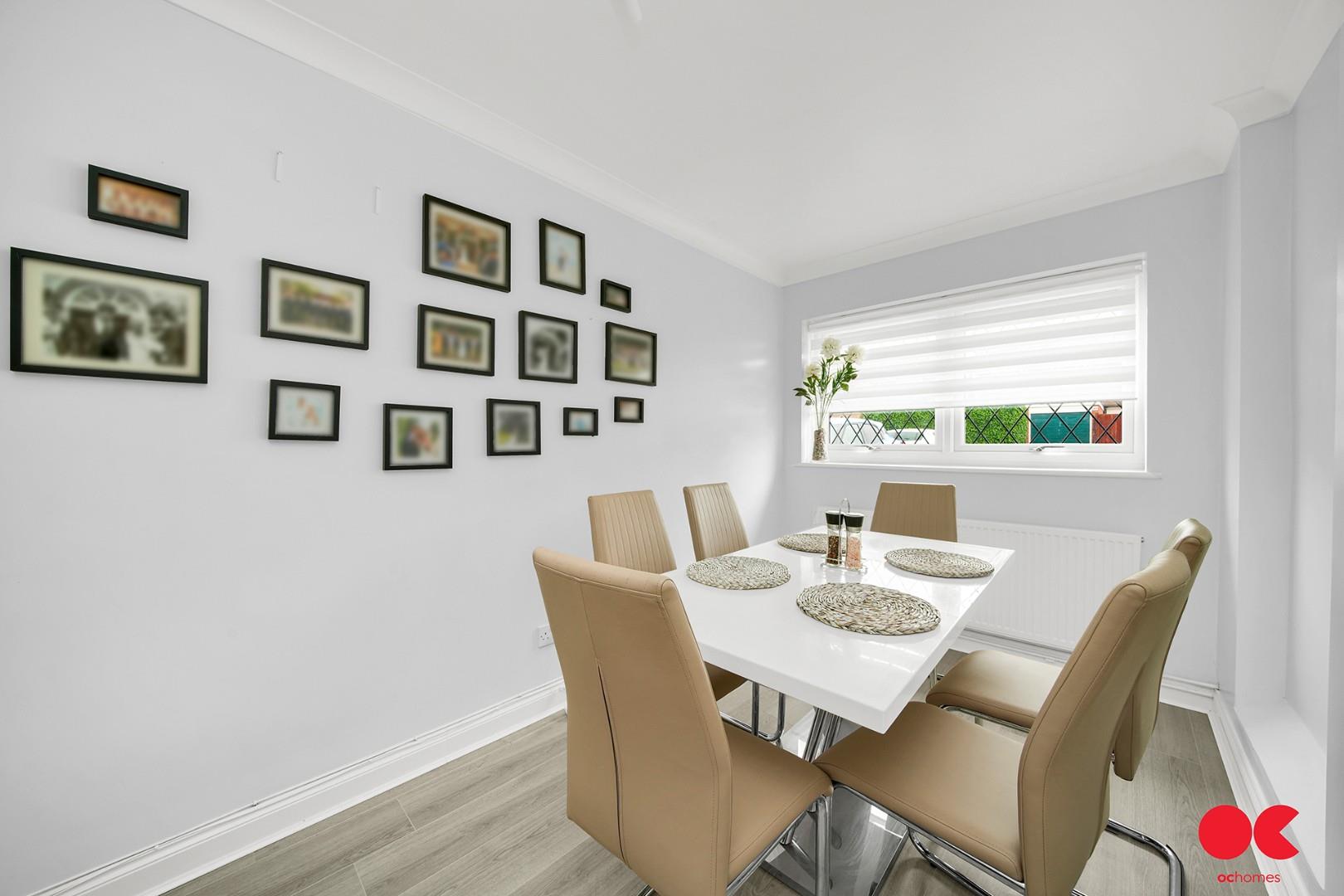 3 bed semi-detached house for sale in Hitherwood Close, Hornchurch  - Property Image 3