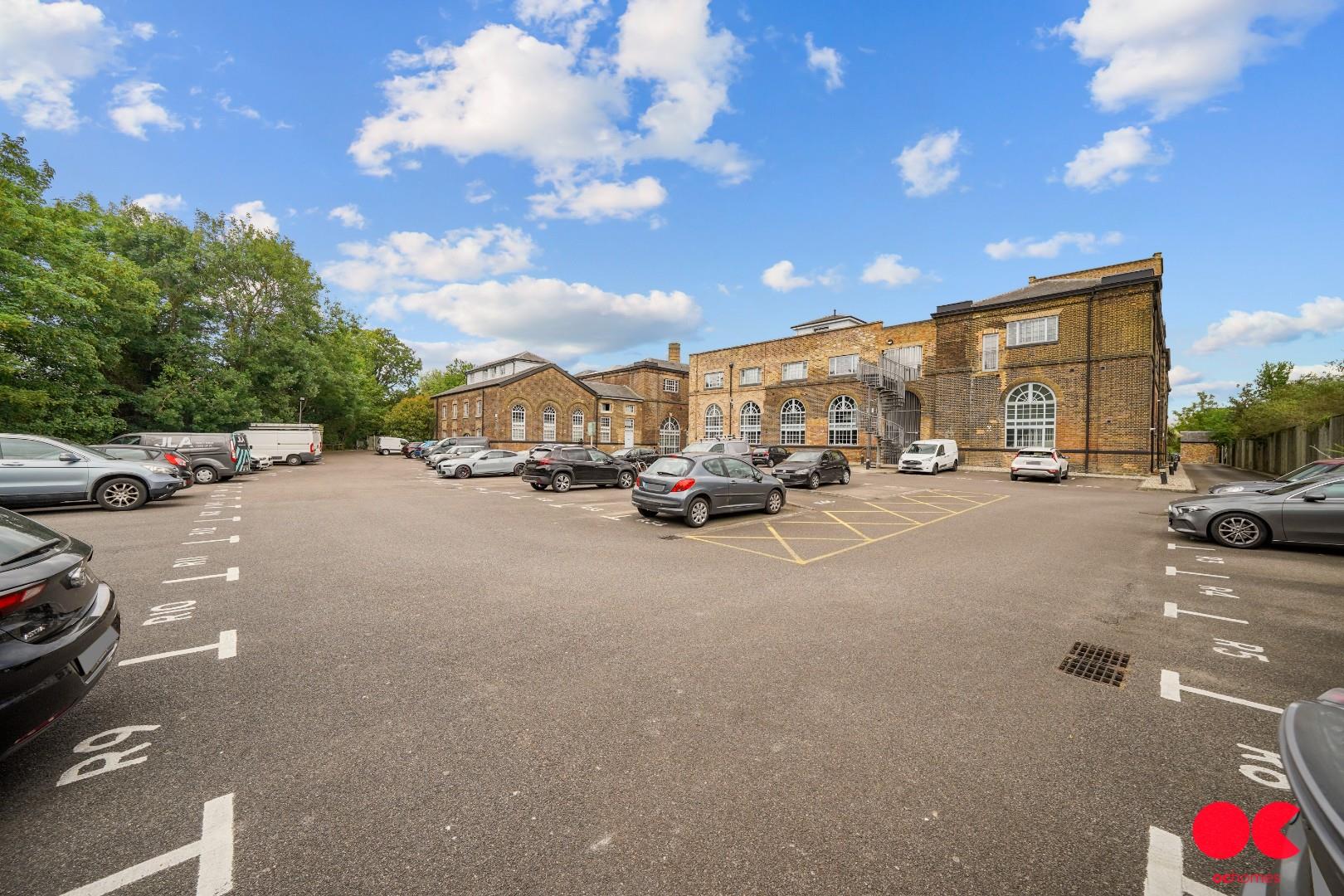 2 bed flat for sale in Kidman Close, Gidea Park  - Property Image 21