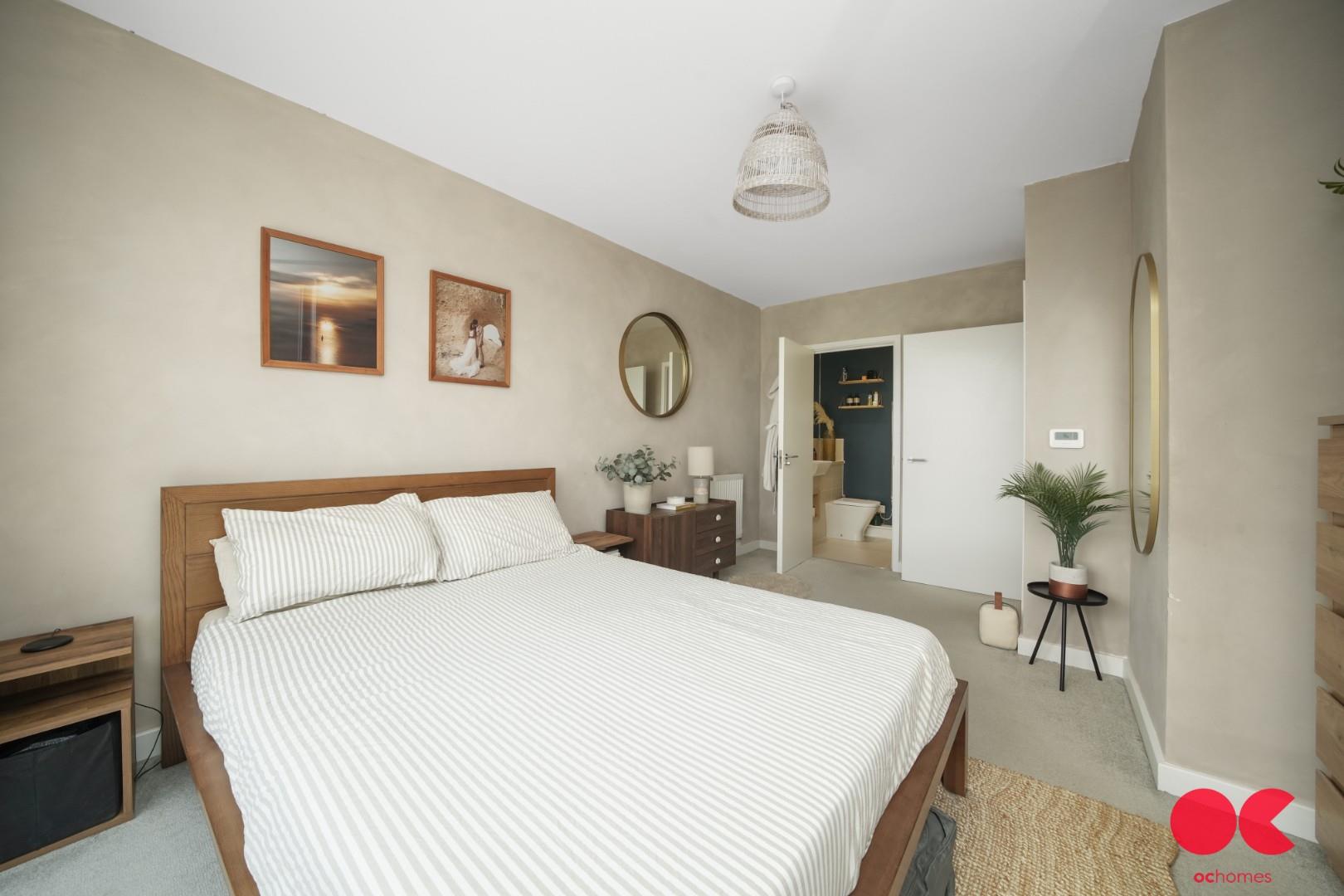 2 bed flat for sale in St. Clements Avenue, Harold Wood  - Property Image 26