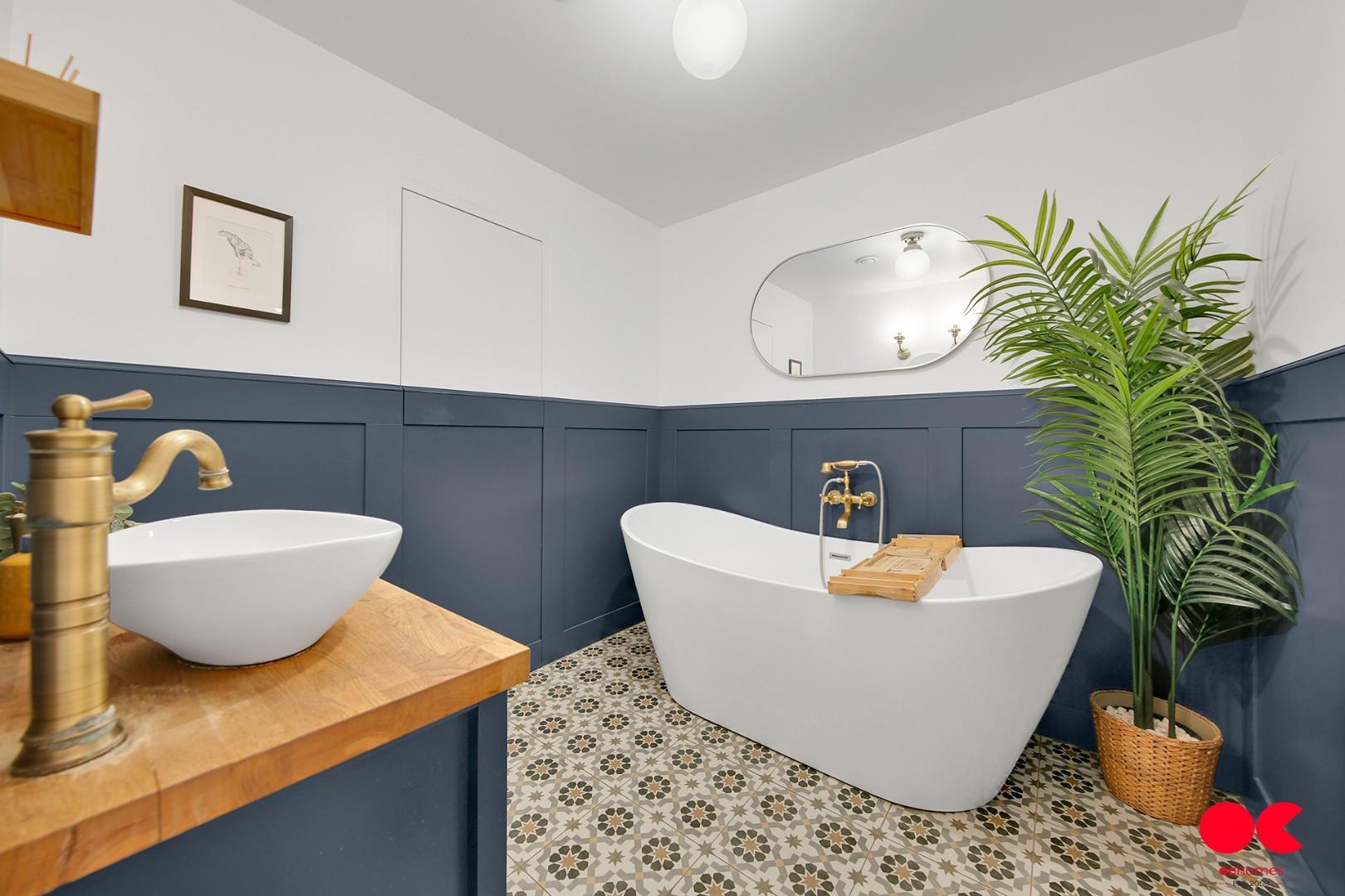 2 bed semi-detached house for sale in Keats Avenue, Romford  - Property Image 5