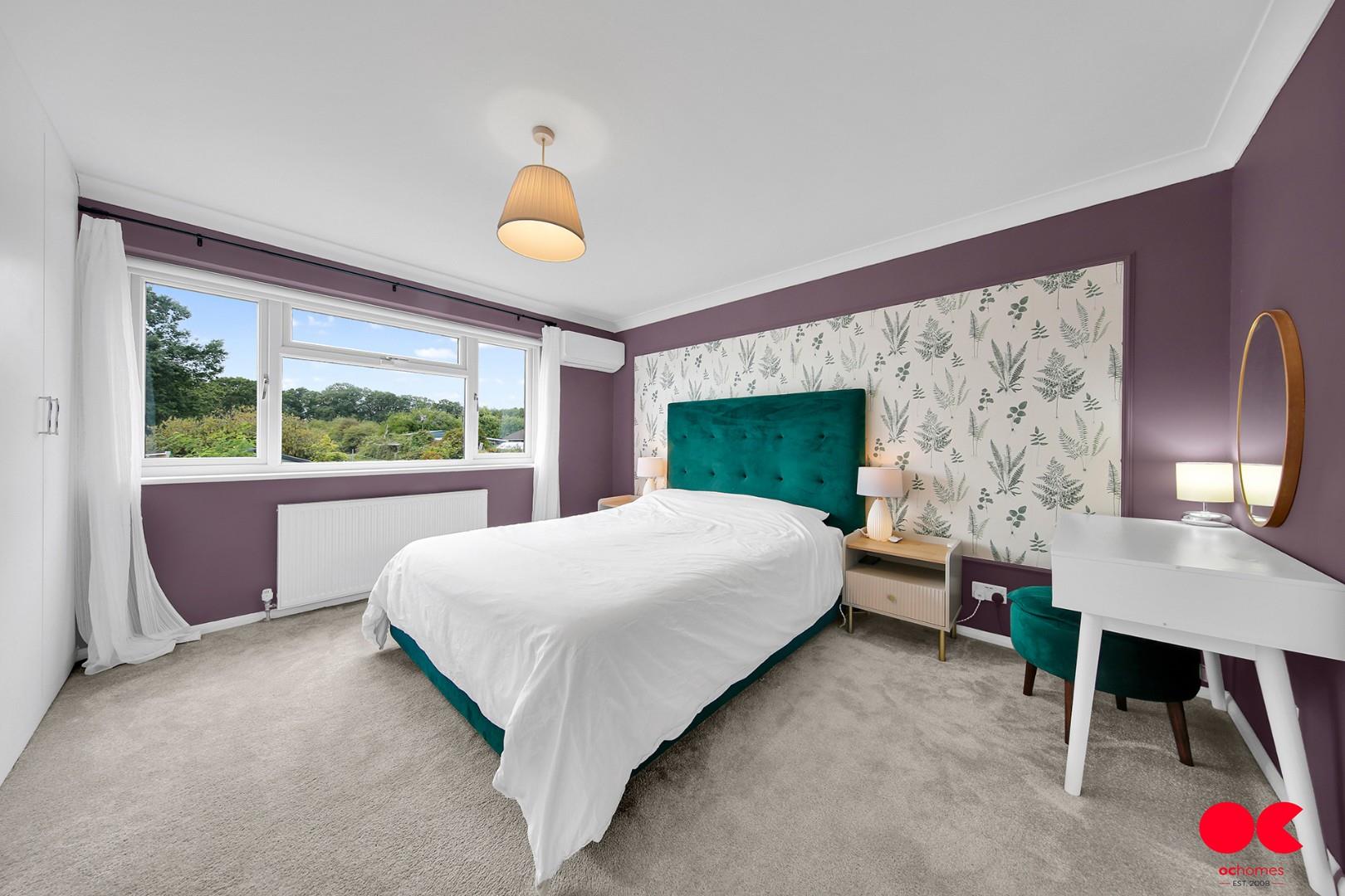 2 bed semi-detached house for sale in Keats Avenue, Romford  - Property Image 6