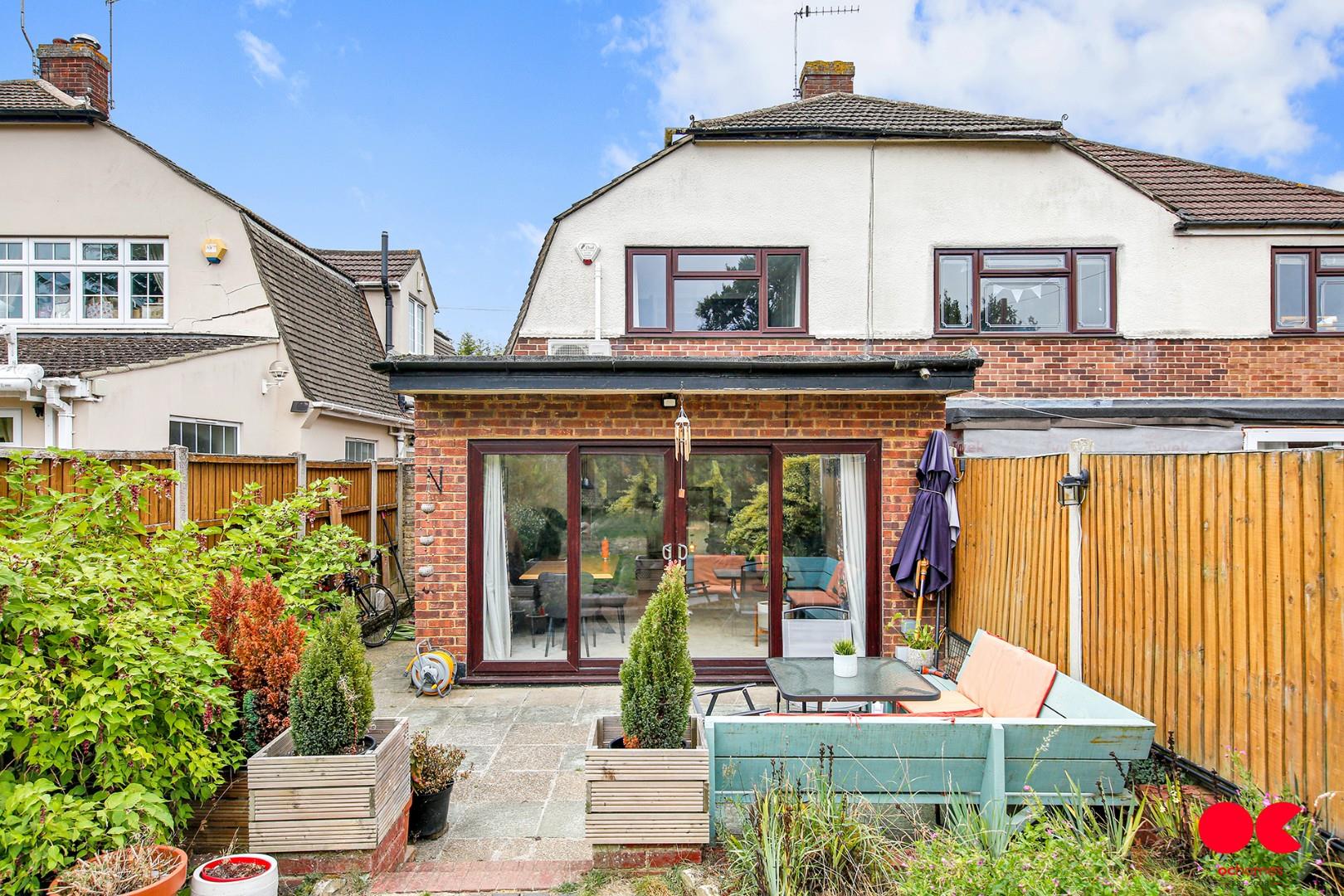 2 bed semi-detached house for sale in Keats Avenue, Romford  - Property Image 35