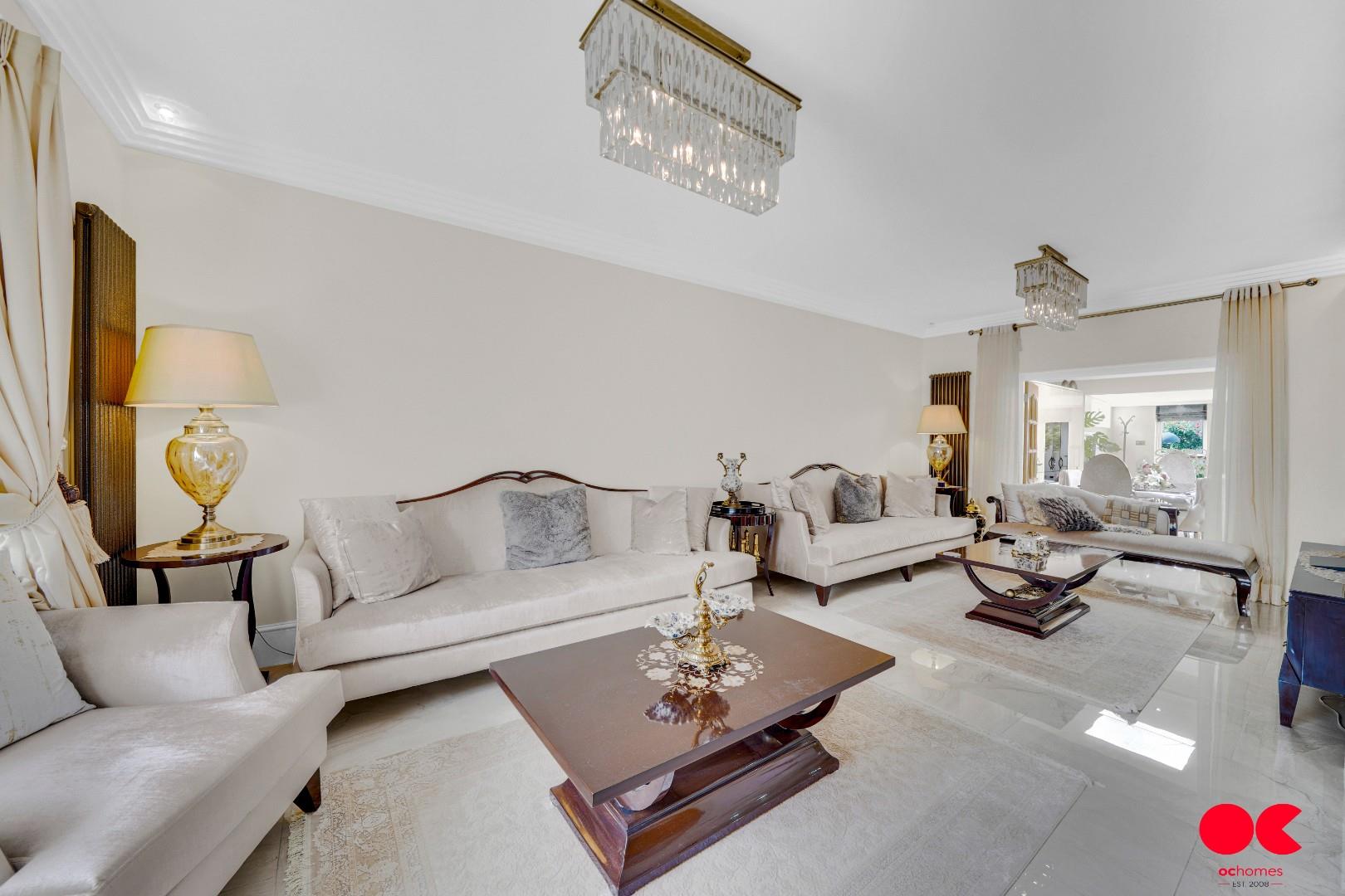 4 bed terraced house for sale in Cranley Drive, Newbury Park  - Property Image 25