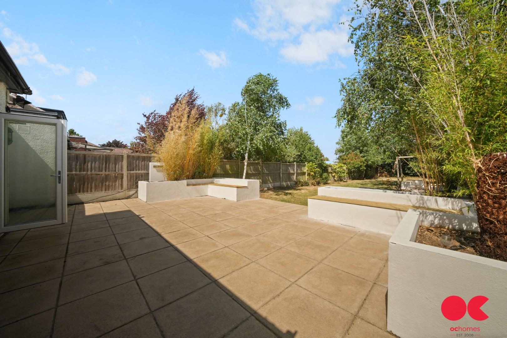 4 bed semi-detached house for sale in Pettits Lane, Romford  - Property Image 21