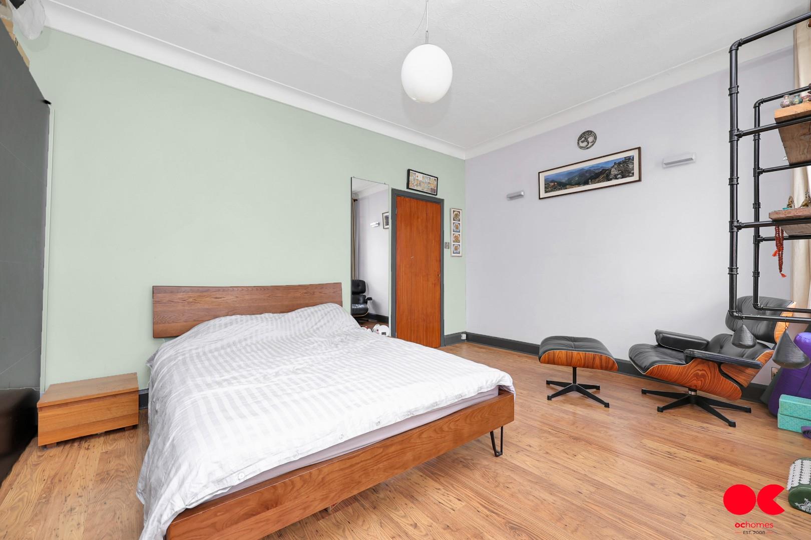 Commercial property for sale in High Street North, London  - Property Image 21