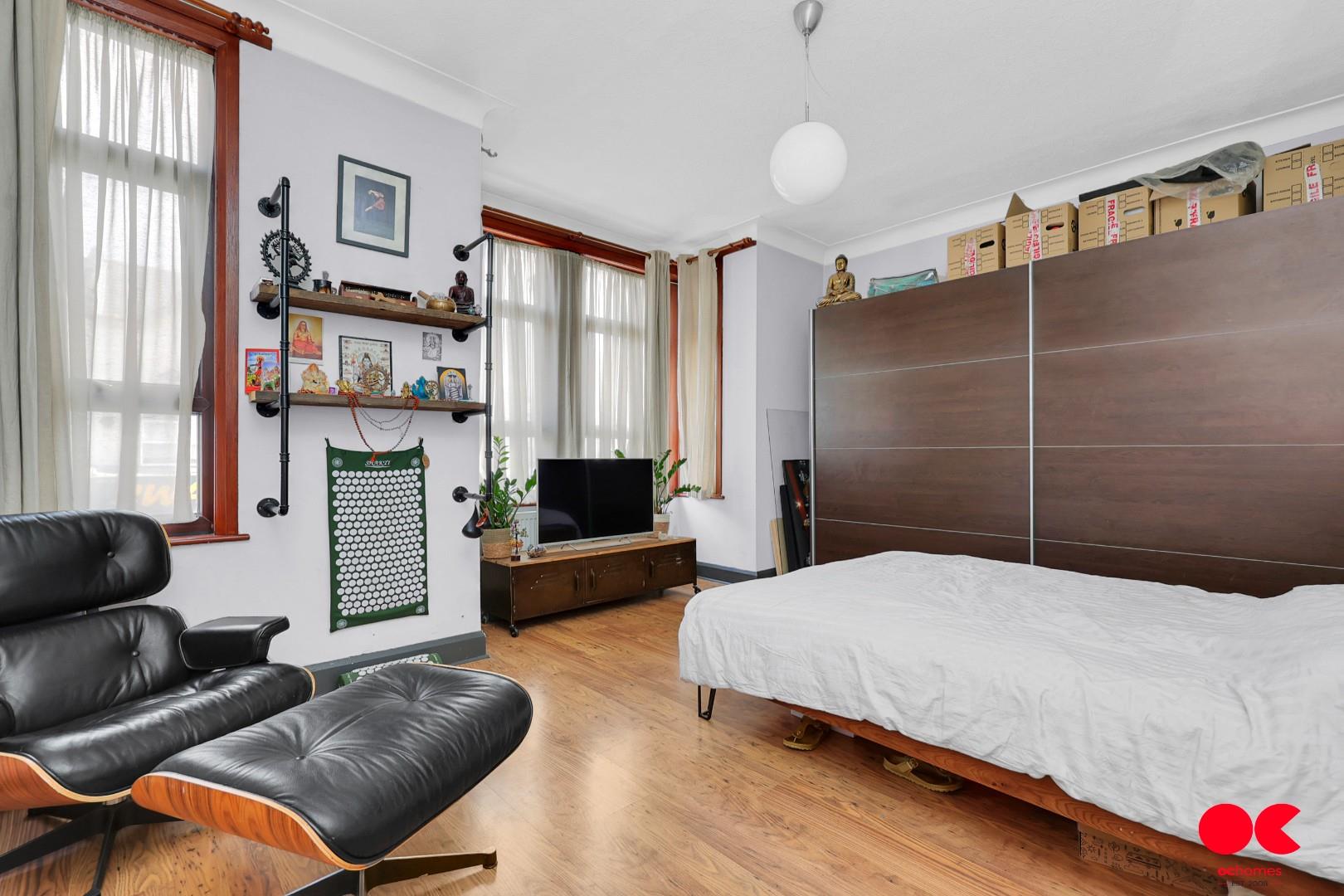 Commercial property for sale in High Street North, London  - Property Image 18