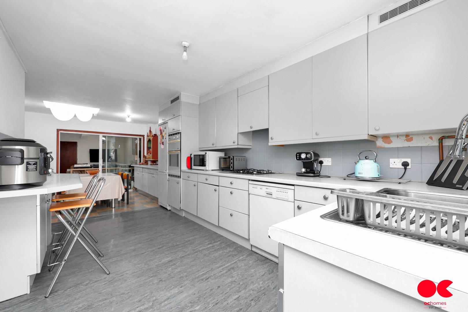 Commercial property for sale in High Street North, London  - Property Image 4