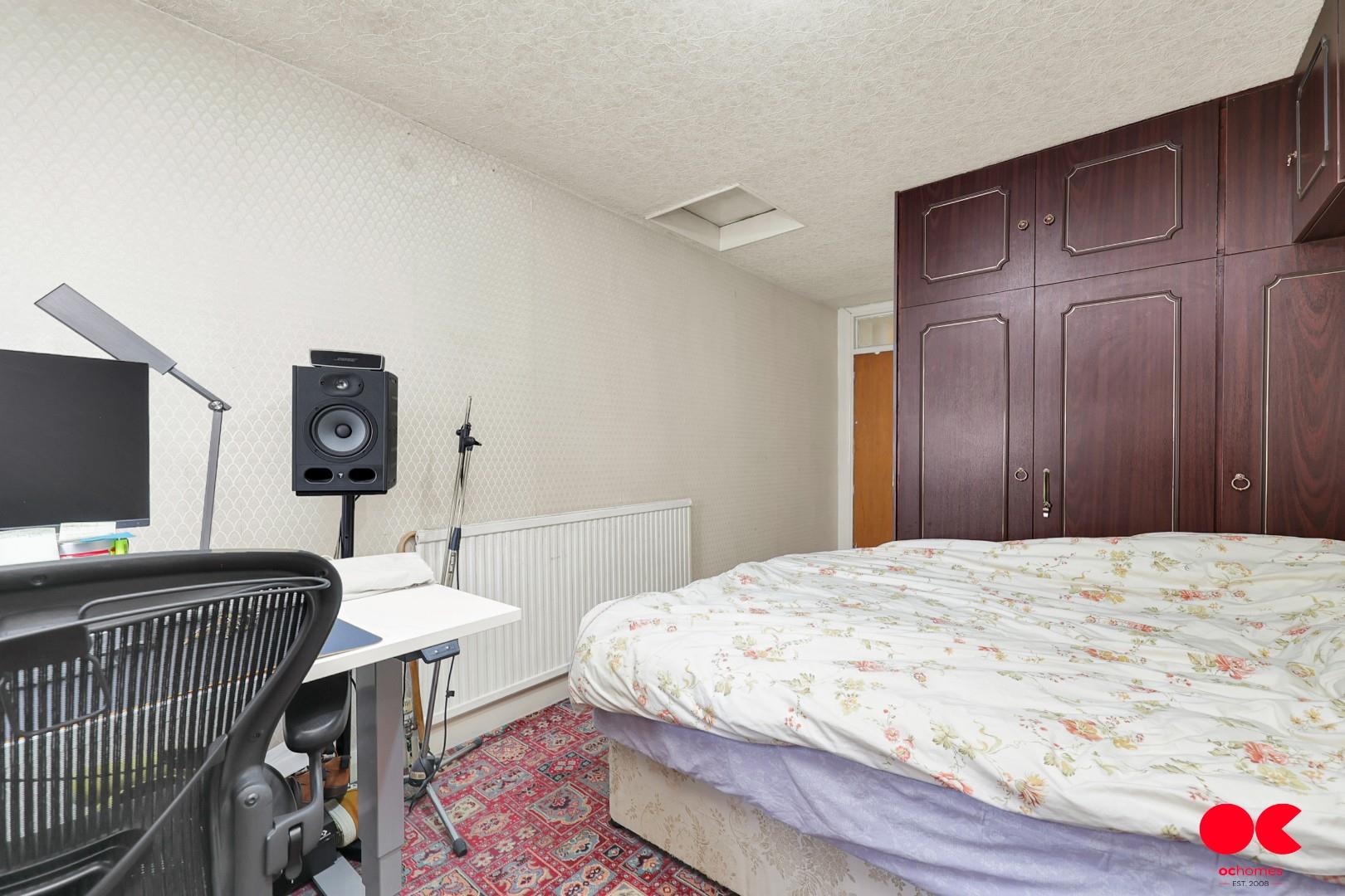 Commercial property for sale in High Street North, London  - Property Image 26