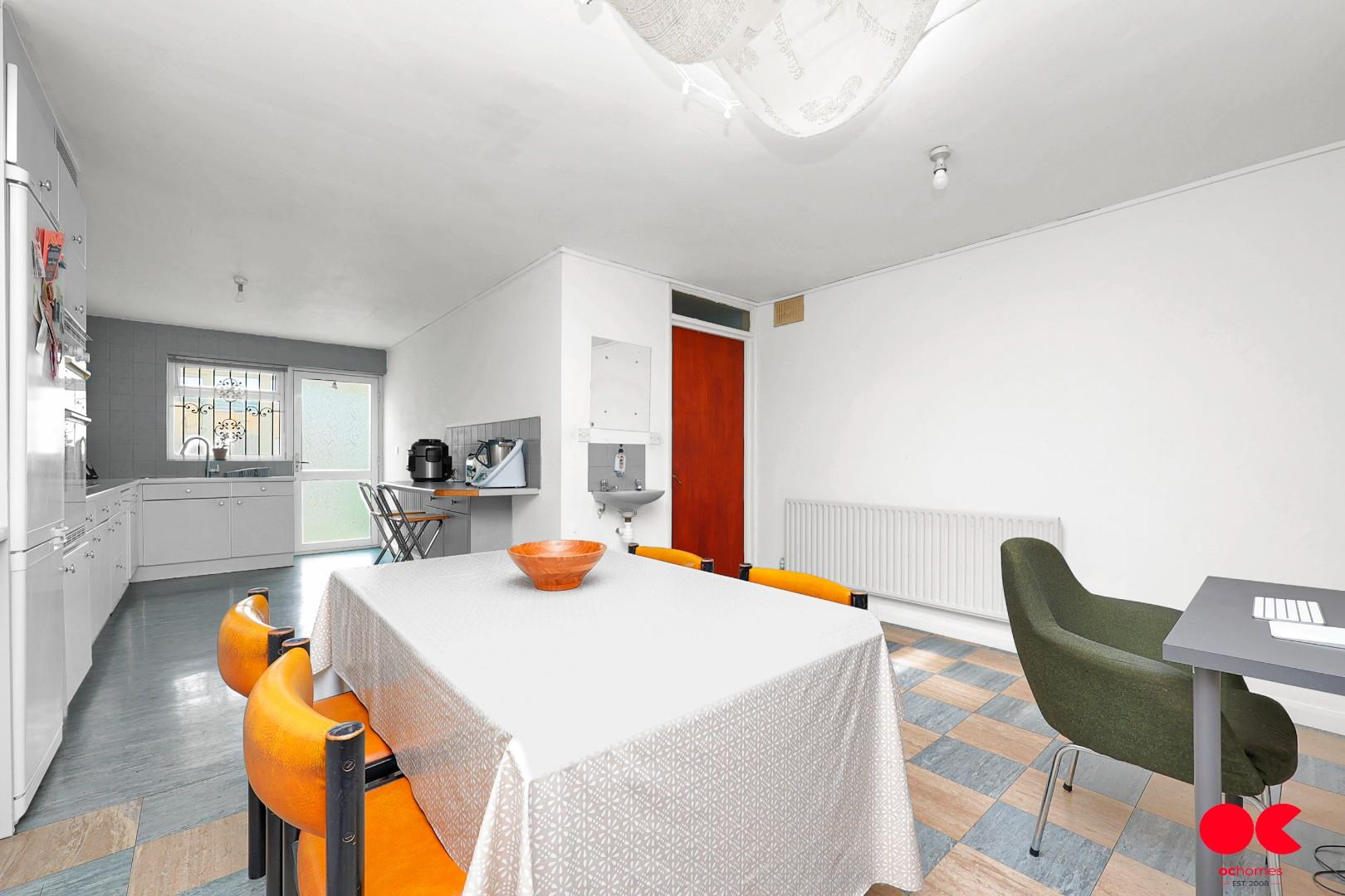 Commercial property for sale in High Street North, London 16