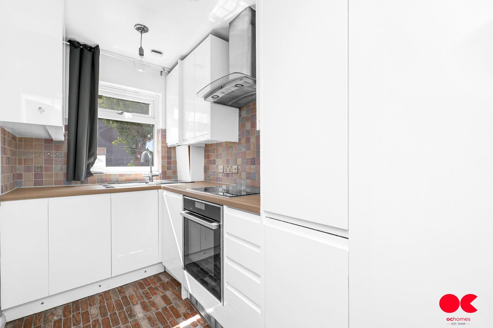 2 bed terraced house to rent in Mallards Road, Barking  - Property Image 11