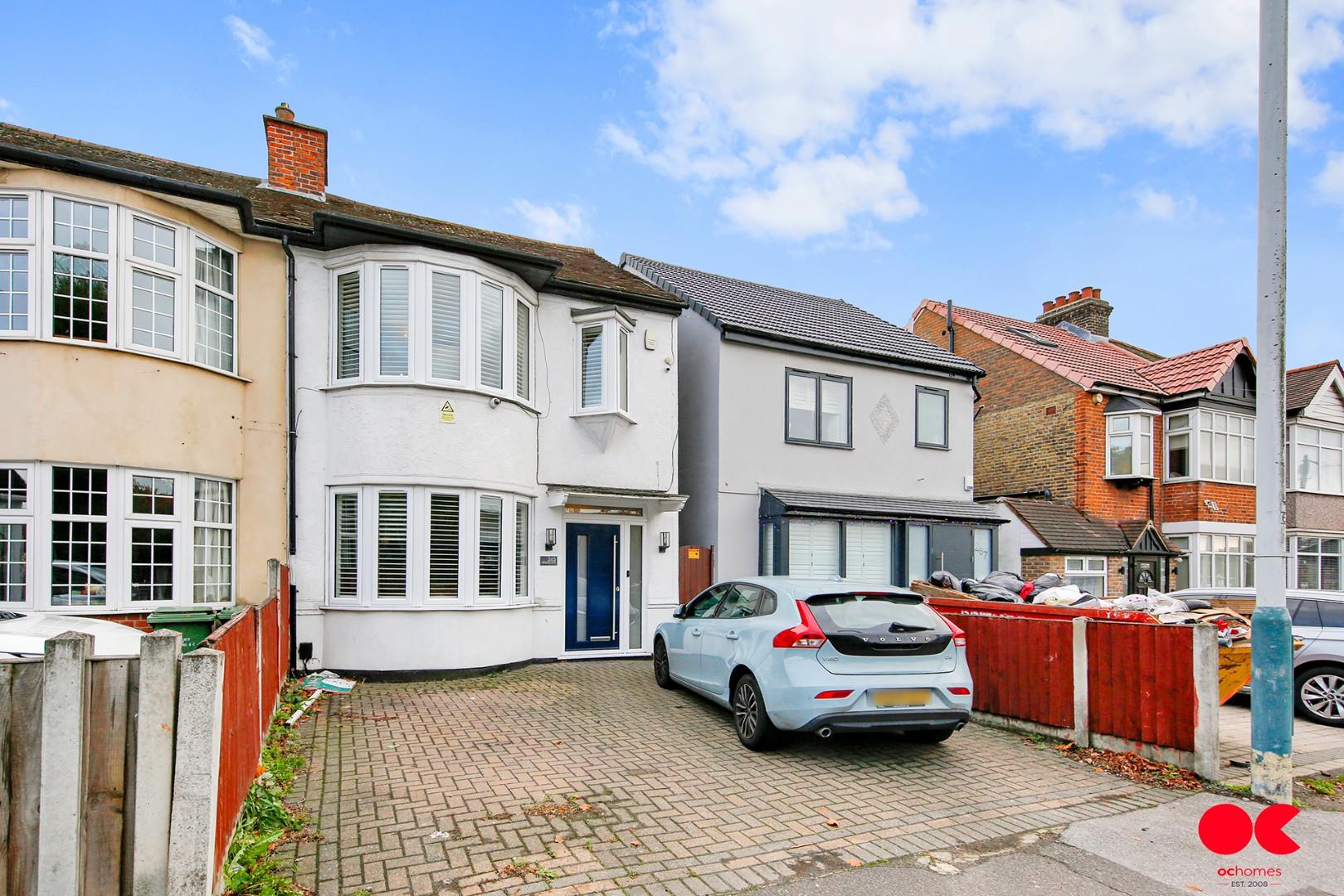3 bed semi-detached house for sale in Hornchurch Road, Hornchurch  - Property Image 18