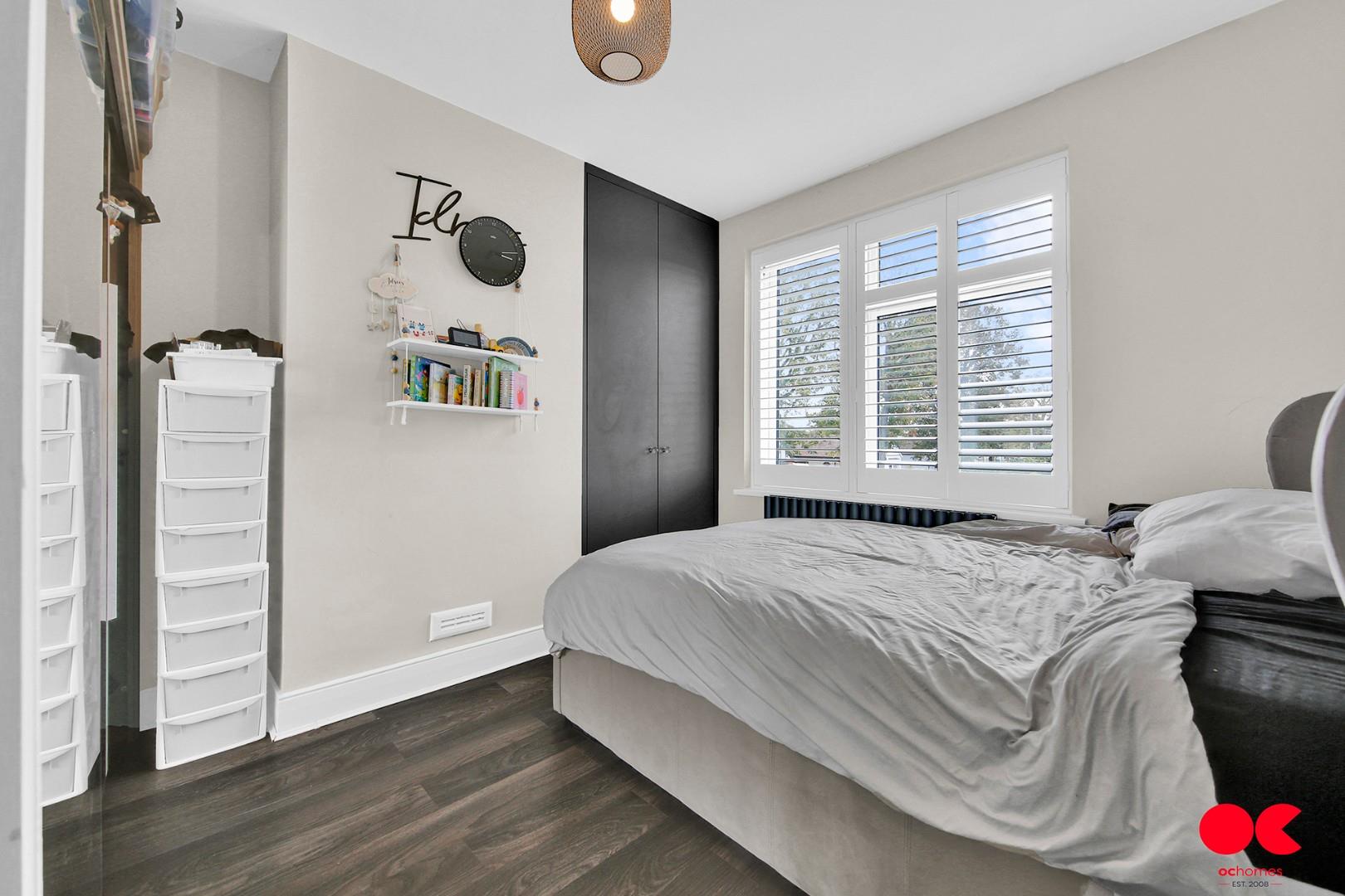 3 bed semi-detached house for sale in Hornchurch Road, Hornchurch  - Property Image 4