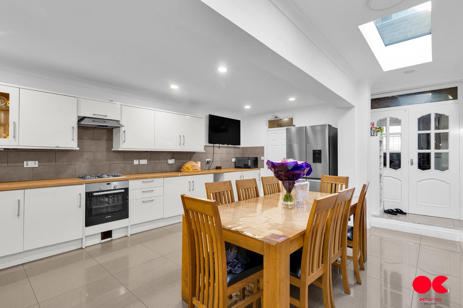 5 bed end of terrace house for sale in Alexandra Road, London  - Property Image 15