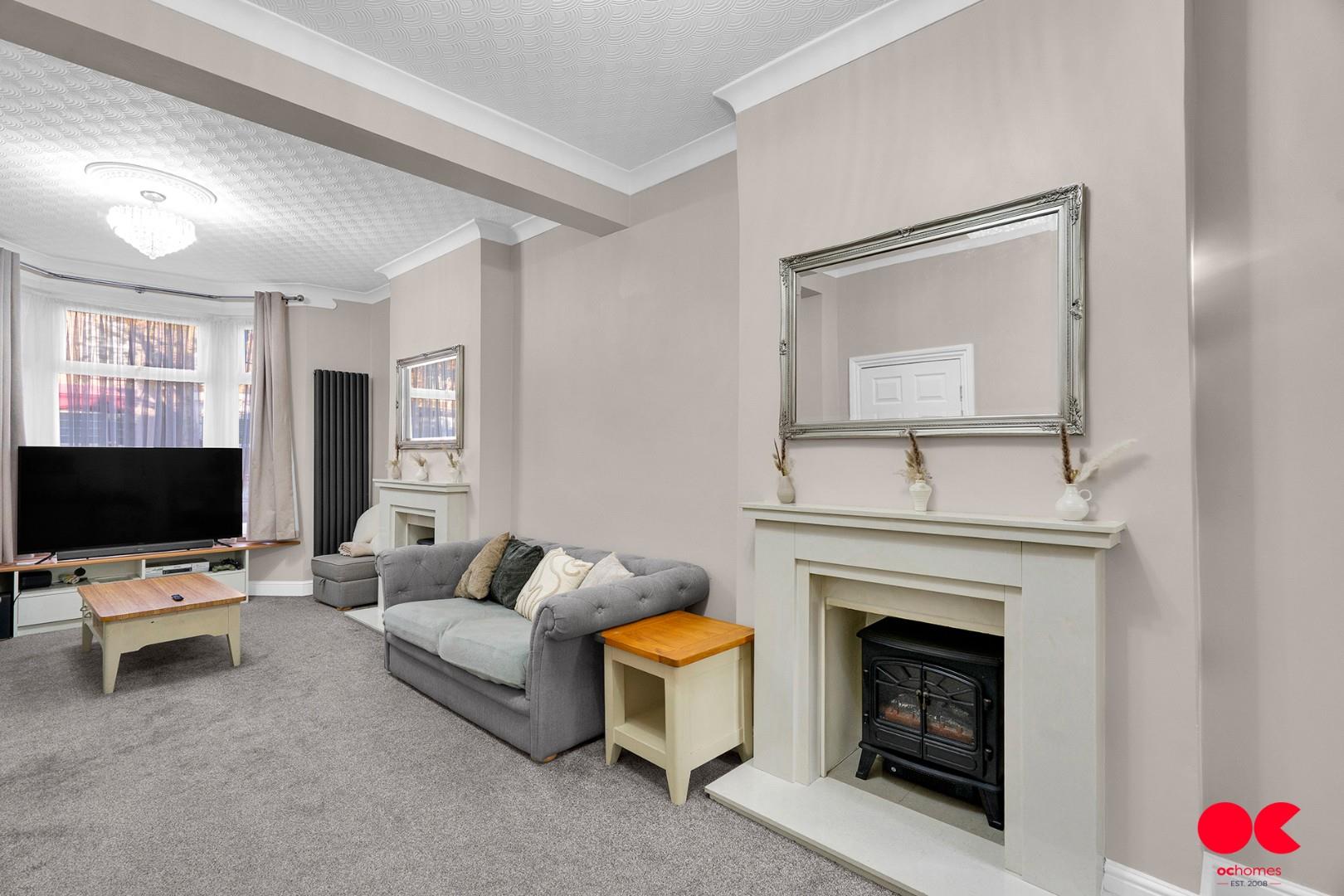 5 bed end of terrace house for sale in Alexandra Road, London  - Property Image 5