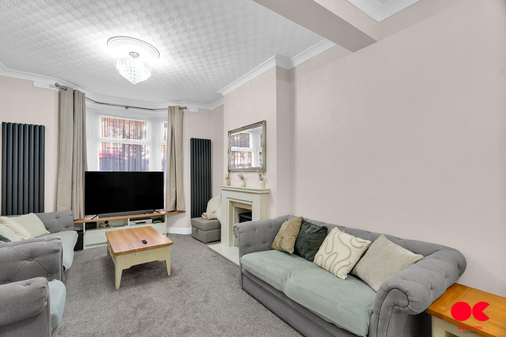 5 bed end of terrace house for sale in Alexandra Road, London  - Property Image 7