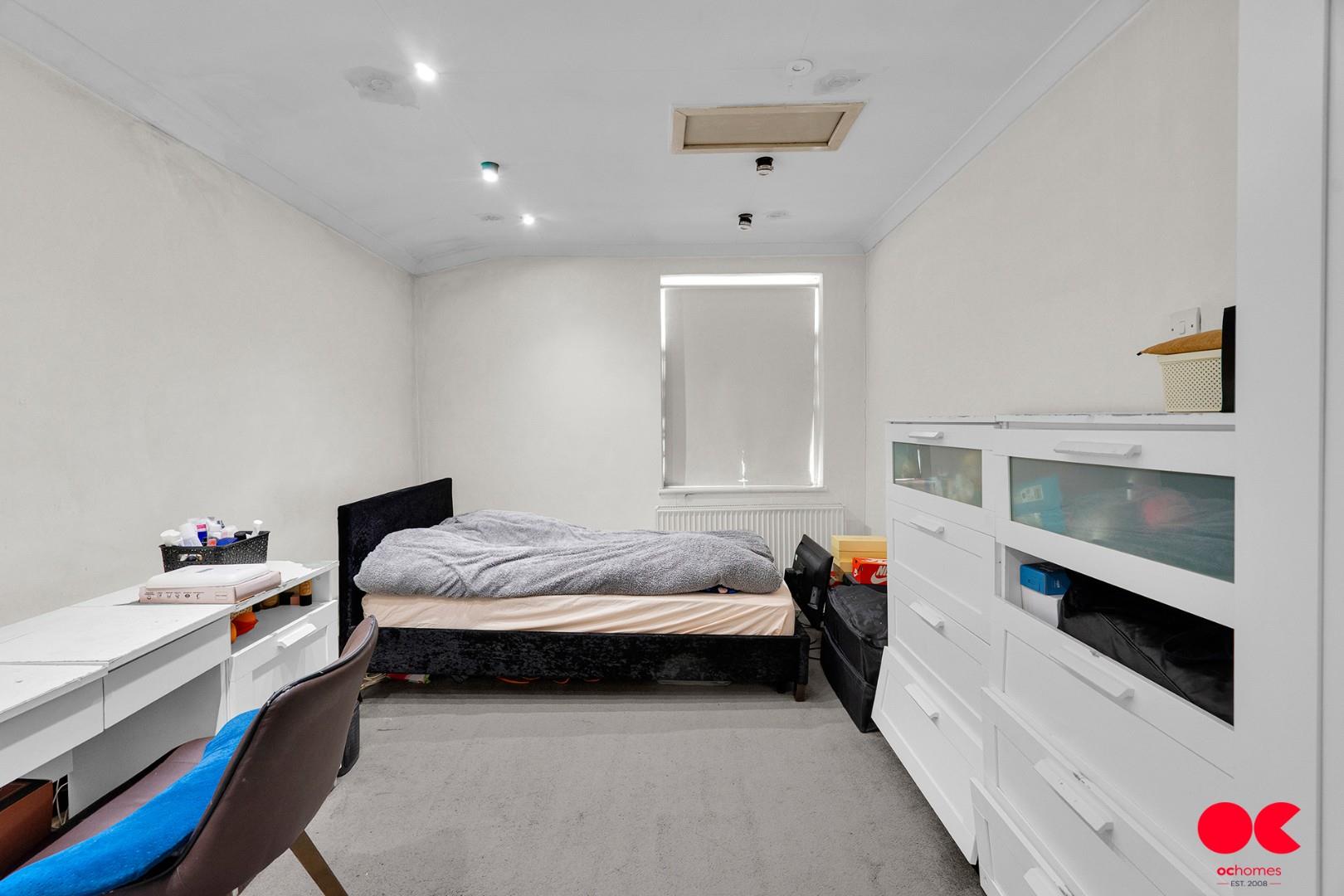 5 bed end of terrace house for sale in Alexandra Road, London  - Property Image 19