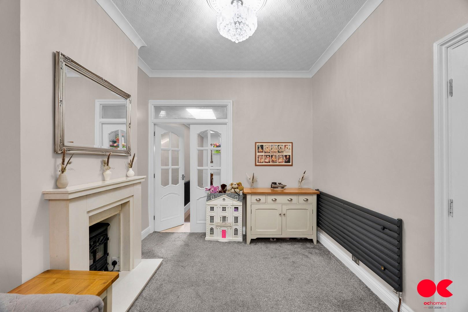 5 bed end of terrace house for sale in Alexandra Road, London  - Property Image 11