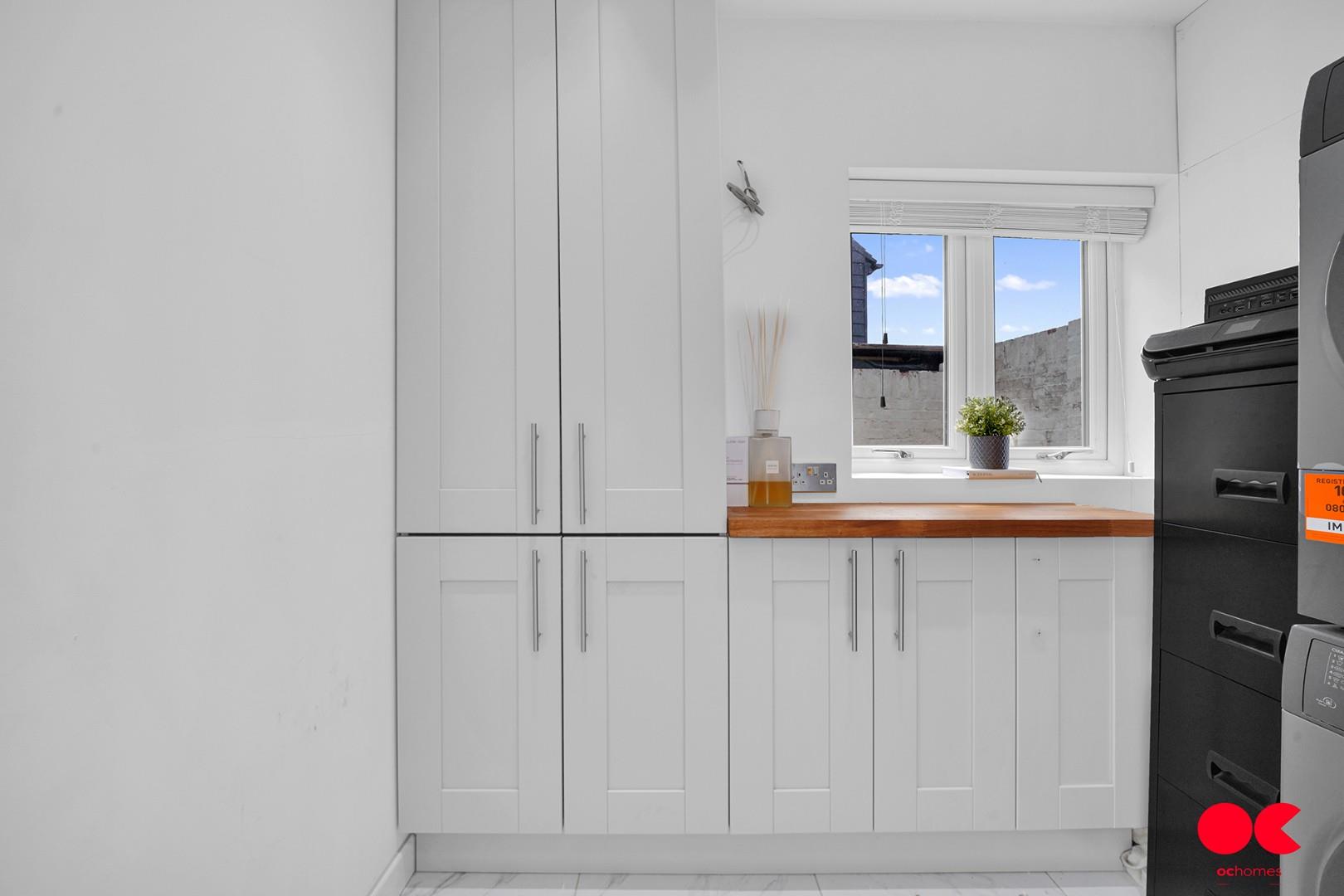 3 bed semi-detached house for sale in Parkside Avenue, Romford  - Property Image 36