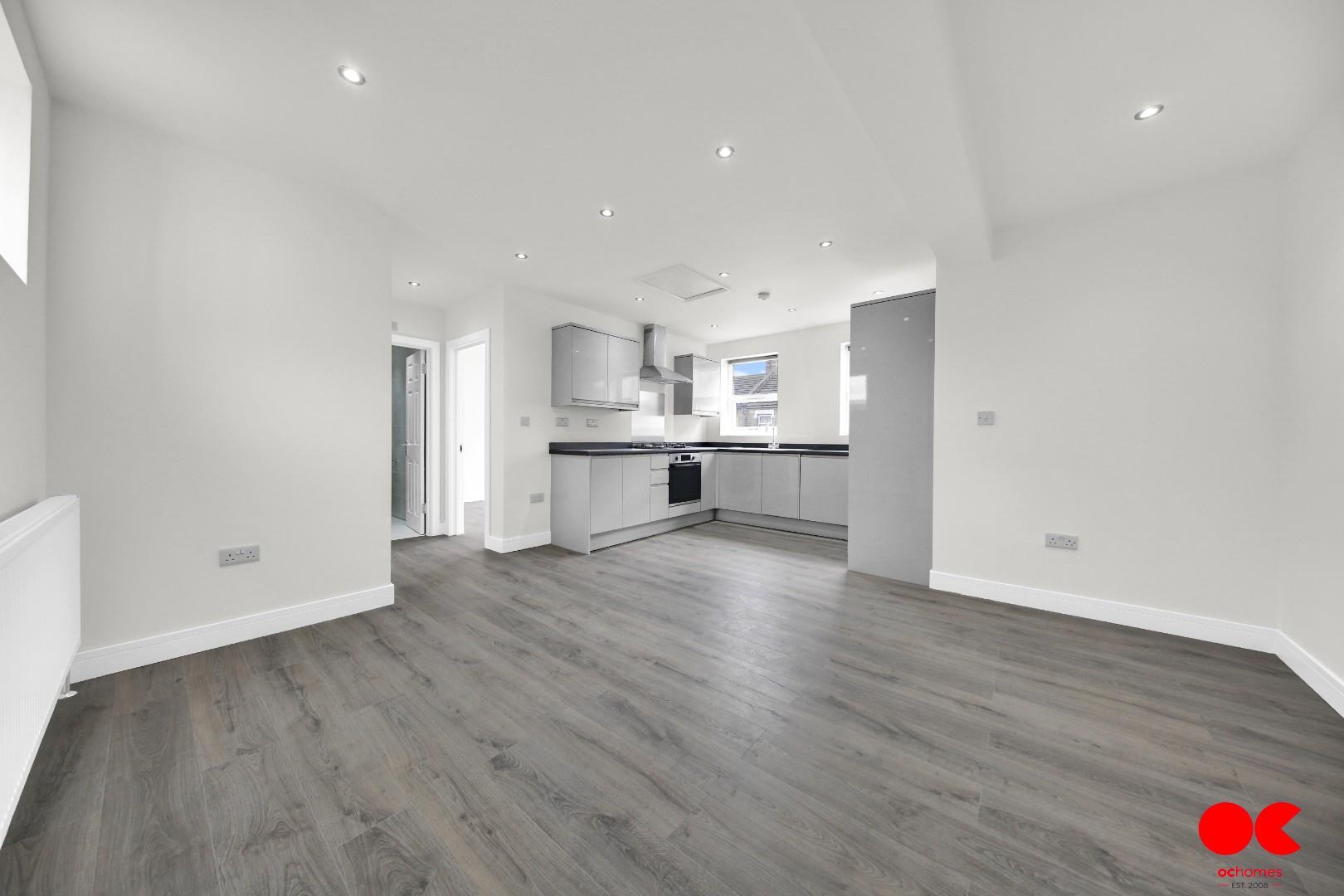 1 bed flat to rent in Green Street, Forest Gate, London