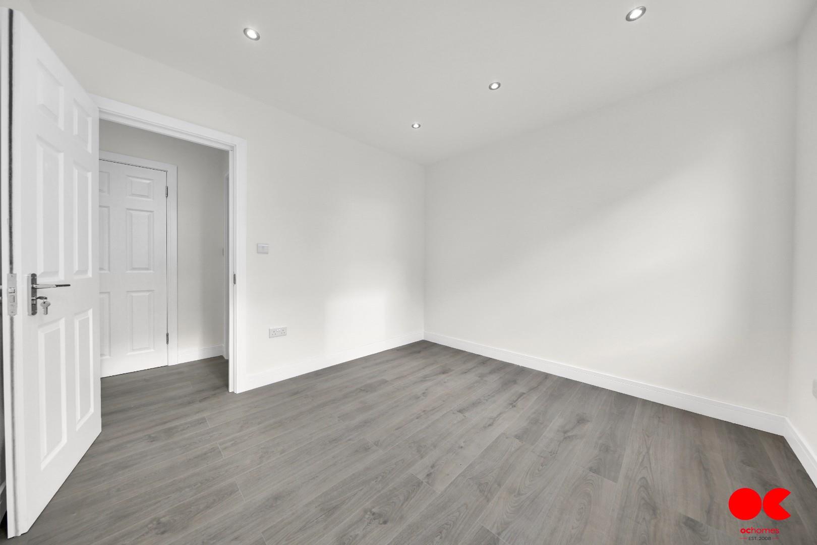 1 bed flat to rent in Green Street, Forest Gate, London  - Property Image 11