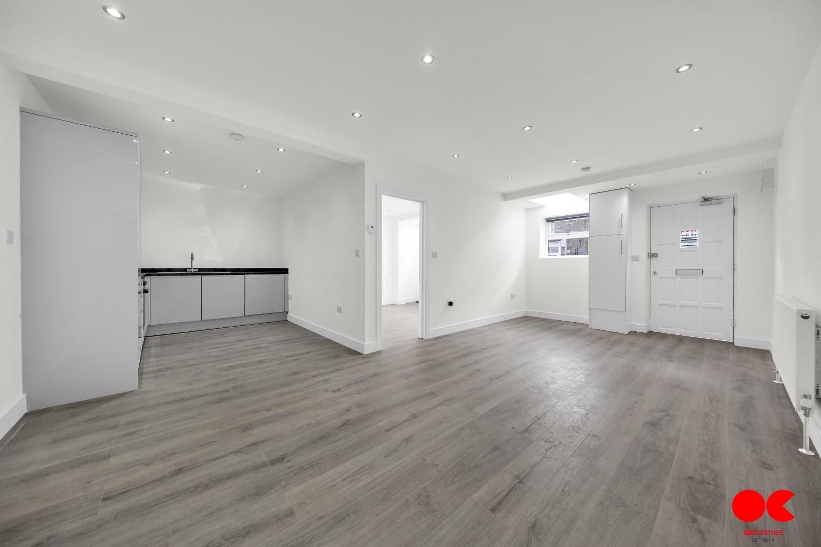 1 bed flat to rent in Green Street, Forest Gate, London  - Property Image 2