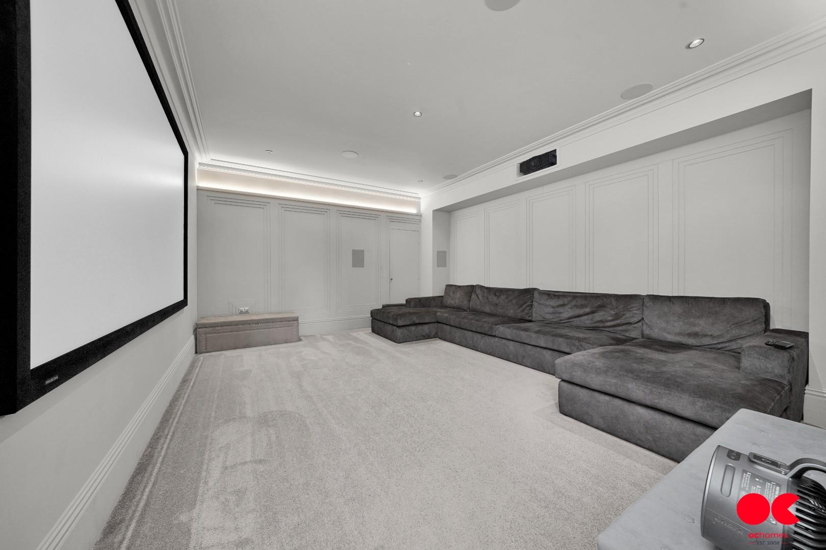 5 bed detached house for sale in Freeman Way, Emerson Park, Hornchurch  - Property Image 61