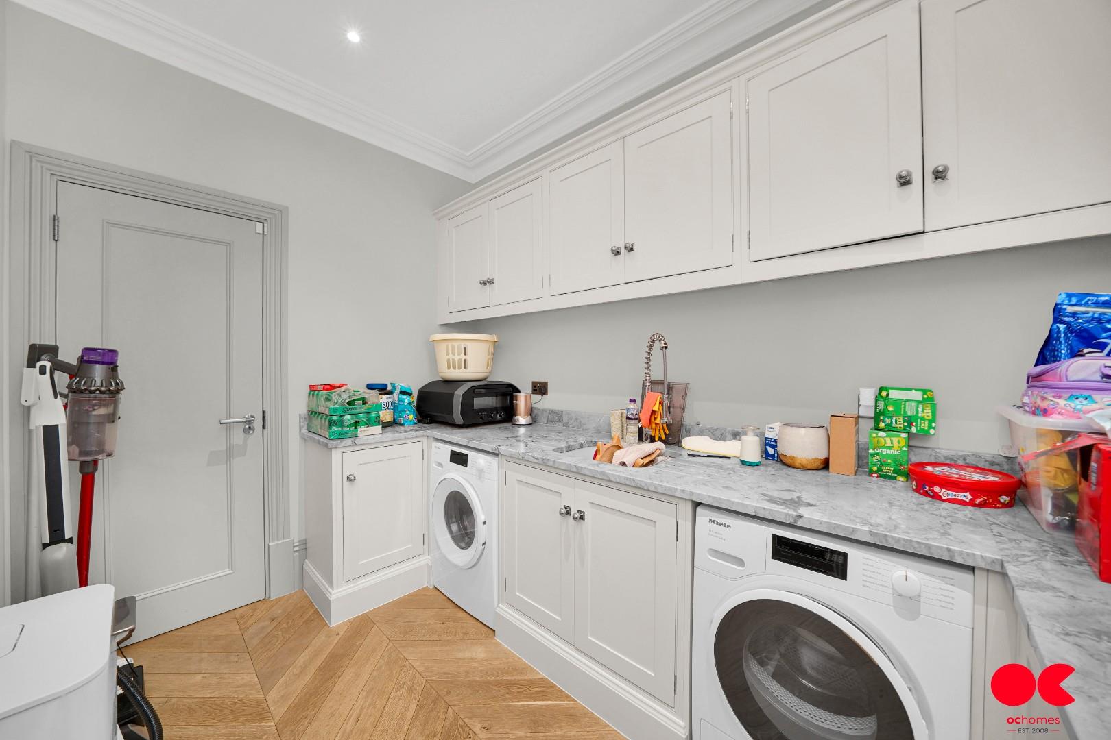 5 bed detached house for sale in Freeman Way, Emerson Park, Hornchurch  - Property Image 65