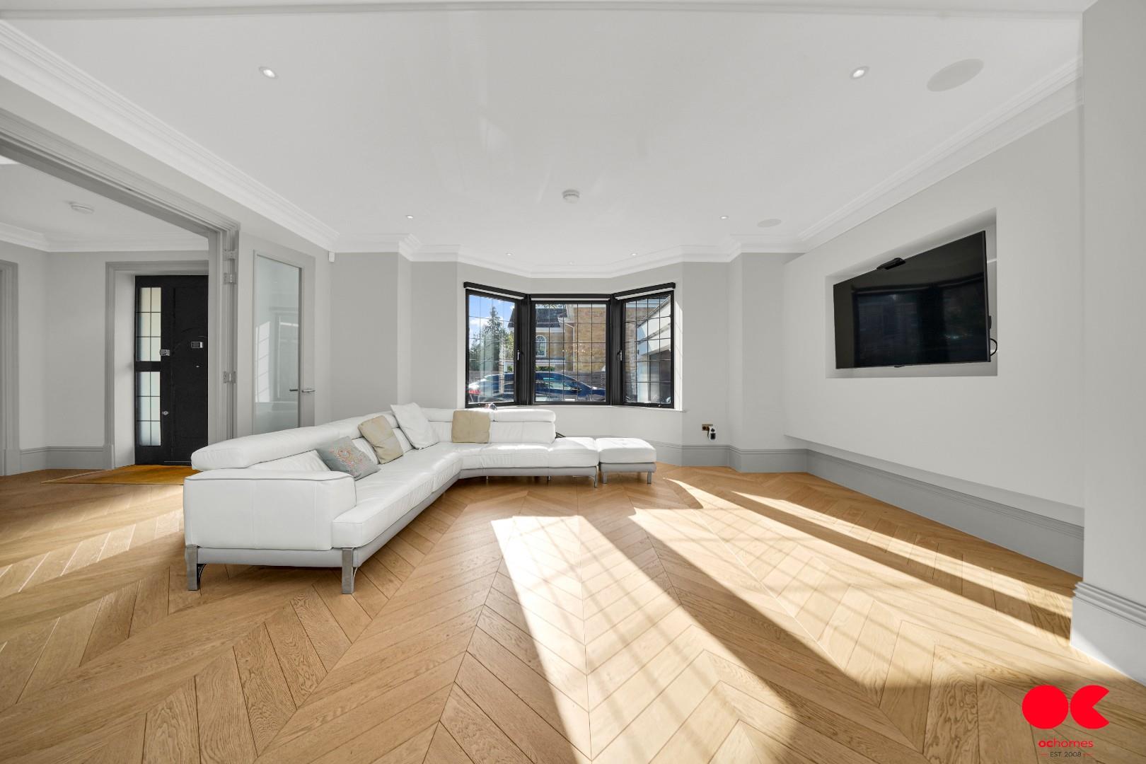 5 bed detached house for sale in Freeman Way, Emerson Park, Hornchurch  - Property Image 14