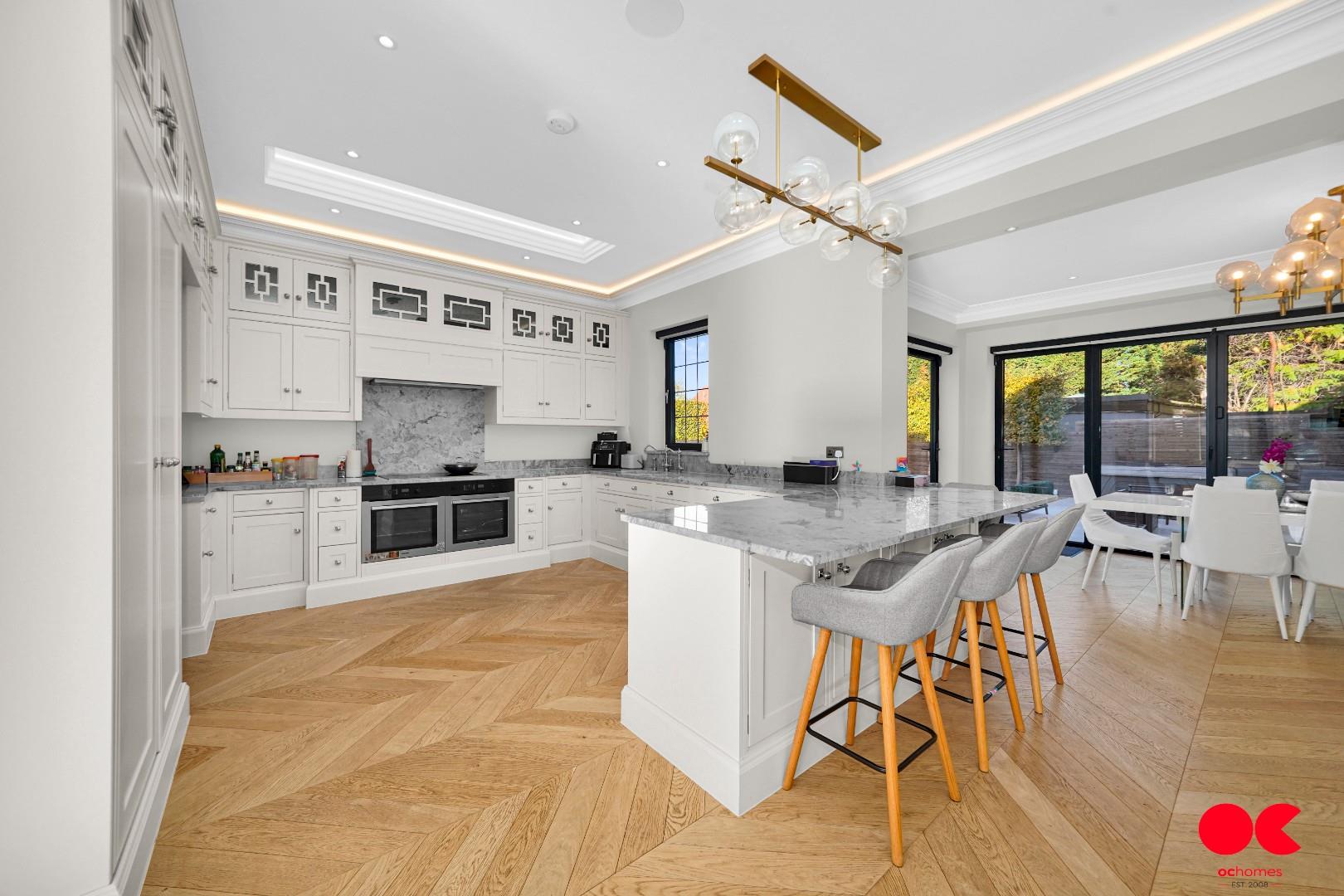 5 bed detached house for sale in Freeman Way, Emerson Park, Hornchurch  - Property Image 4