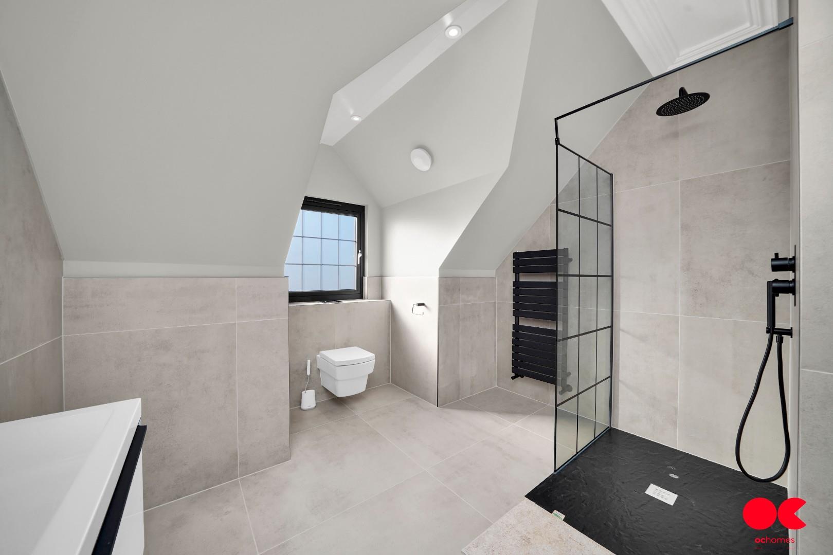 5 bed detached house for sale in Freeman Way, Emerson Park, Hornchurch  - Property Image 28