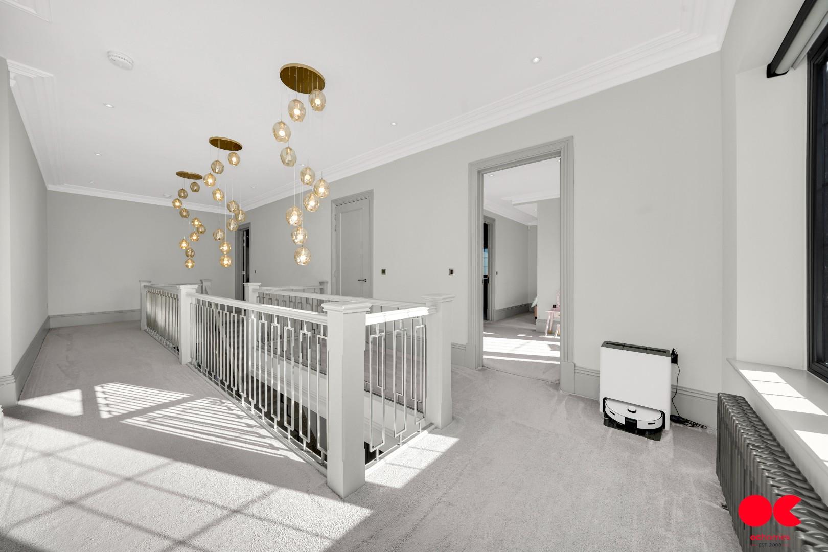 5 bed detached house for sale in Freeman Way, Emerson Park, Hornchurch  - Property Image 29