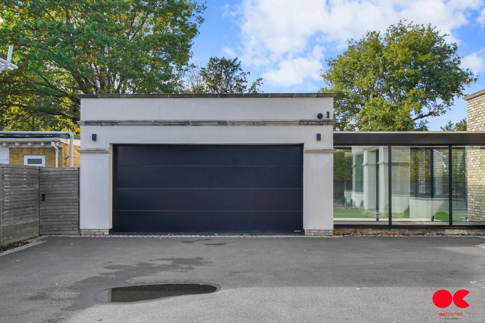 5 bed detached house for sale in Freeman Way, Emerson Park, Hornchurch  - Property Image 74