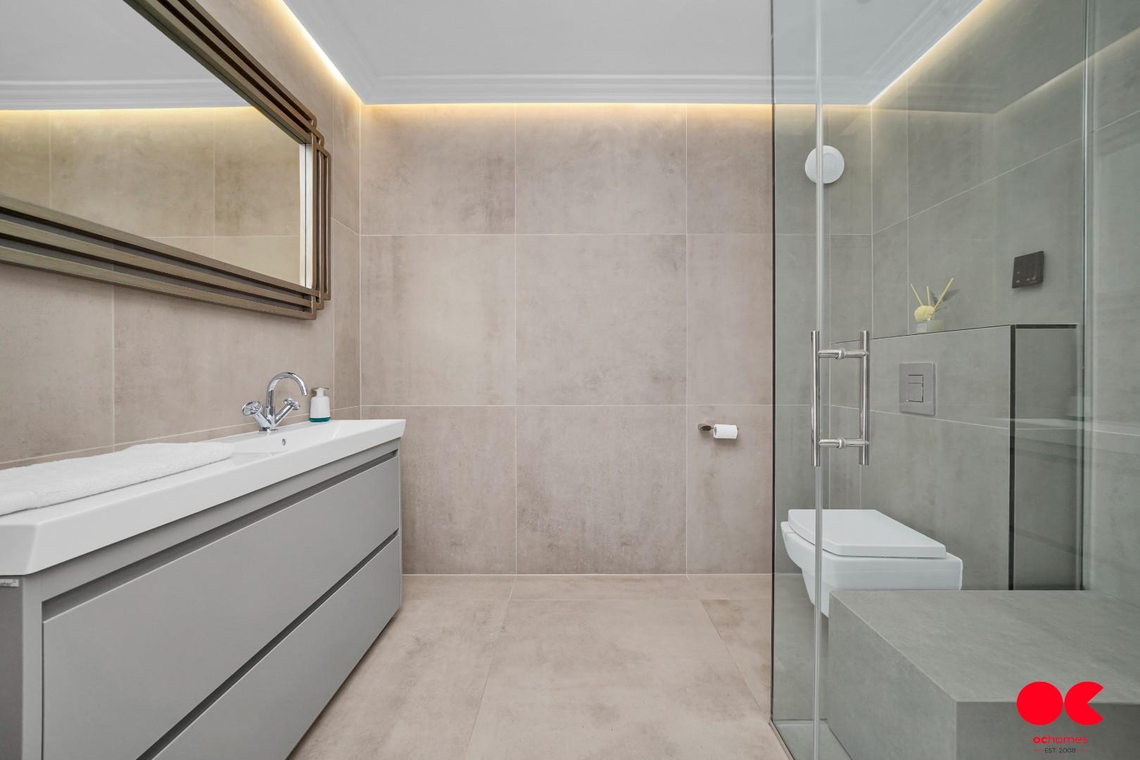 5 bed detached house for sale in Freeman Way, Emerson Park, Hornchurch  - Property Image 60