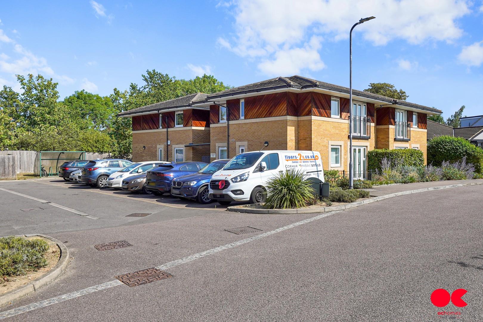 2 bed flat for sale in Stafford Avenue, Hornchurch  - Property Image 22