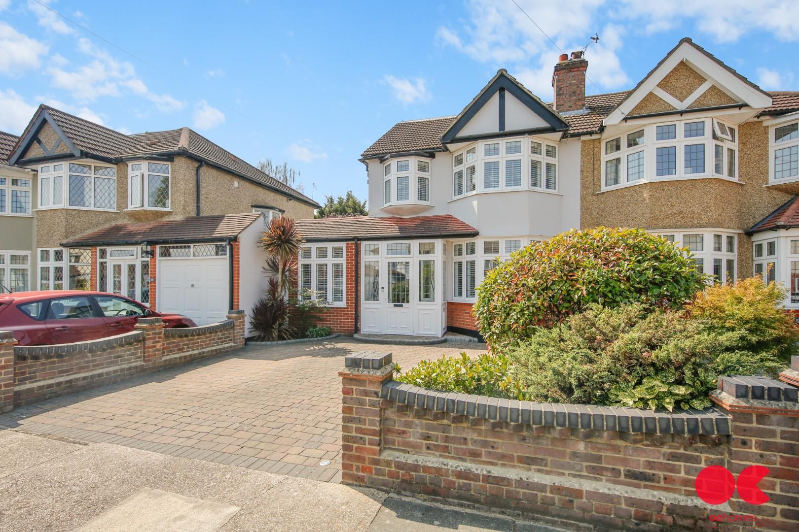4 bed semi-detached house for sale in Woodlands Road, Romford  - Property Image 50