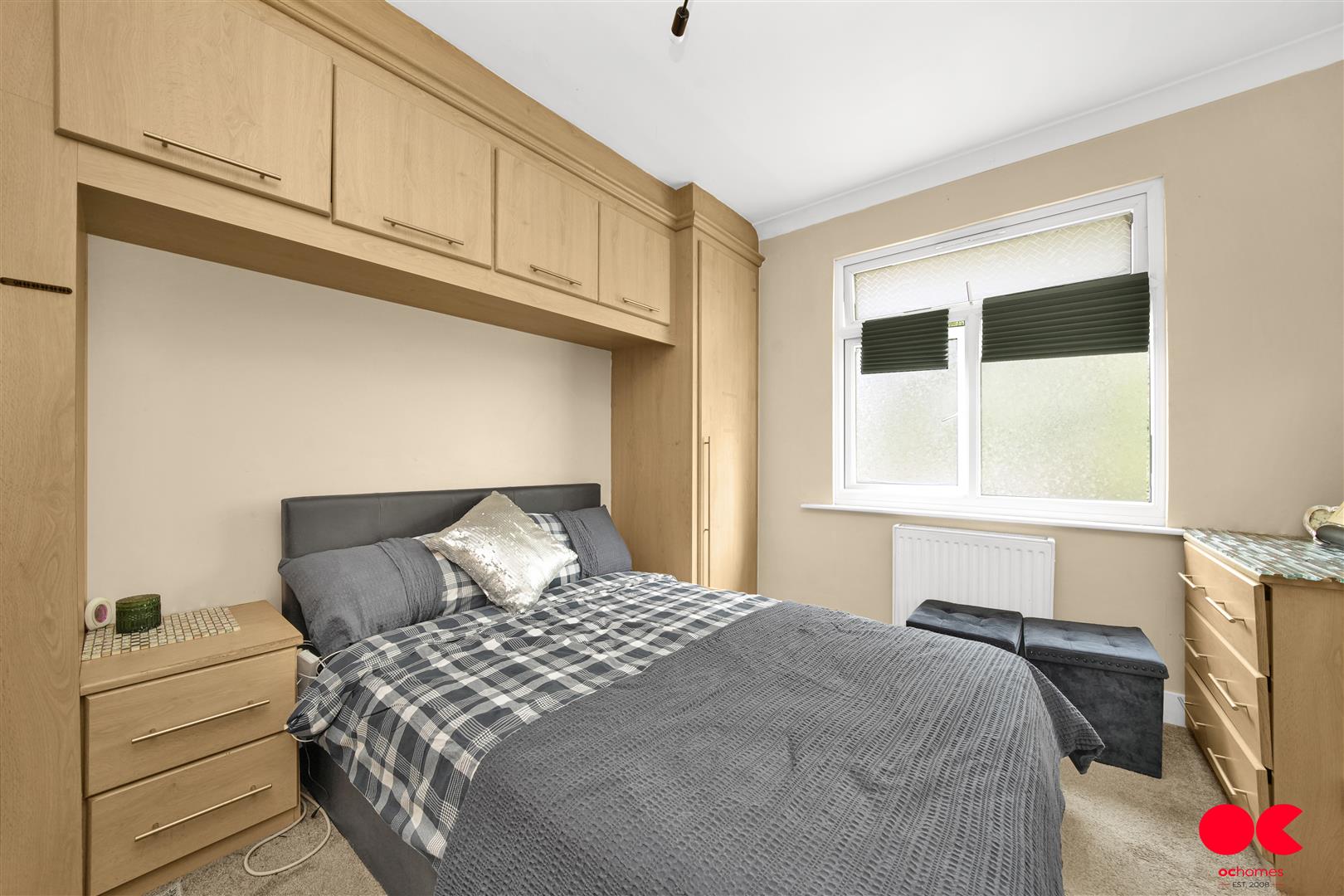 4 bed semi-detached house for sale in Park Avenue, Ilford  - Property Image 9