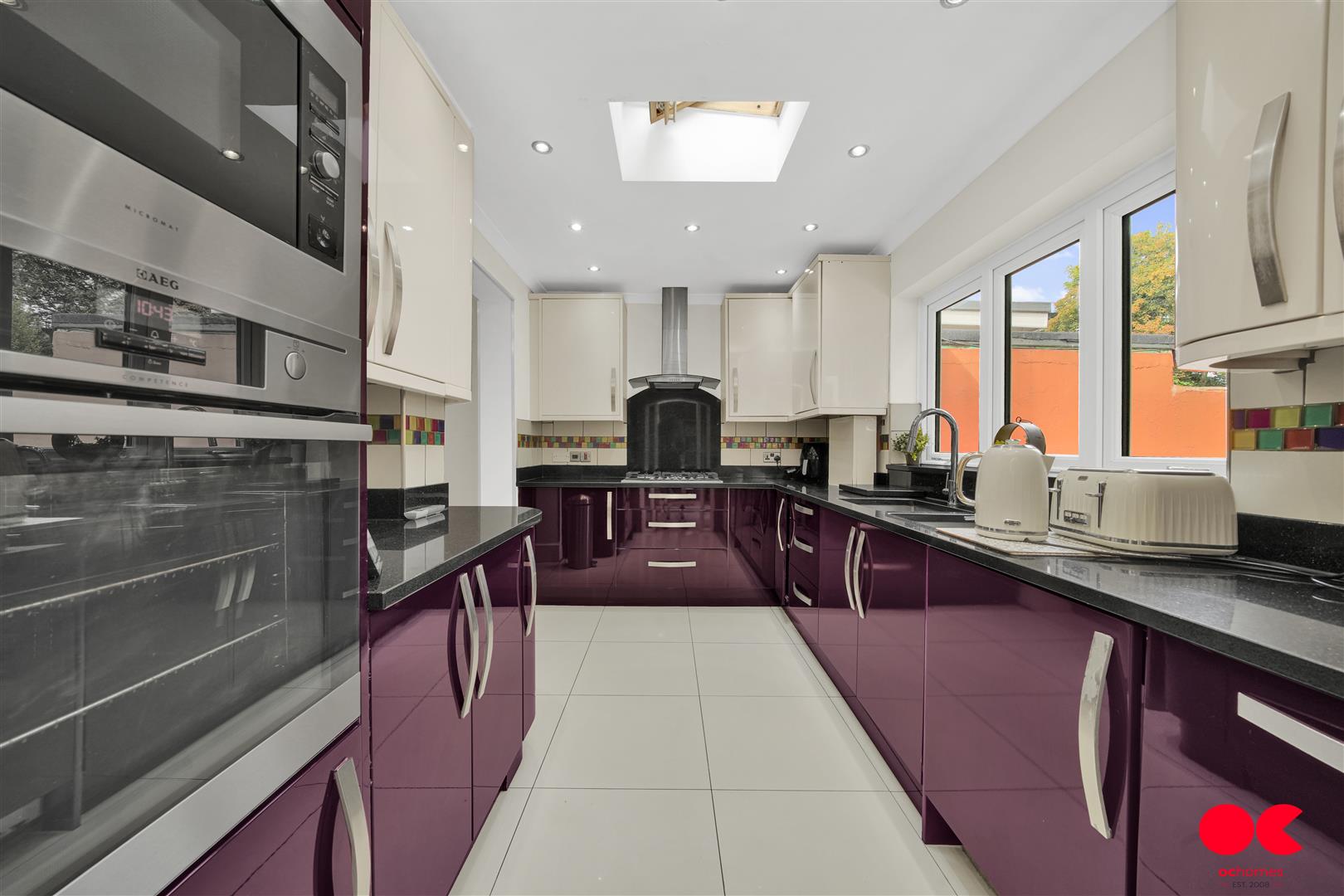 4 bed semi-detached house for sale in Park Avenue, Ilford  - Property Image 10