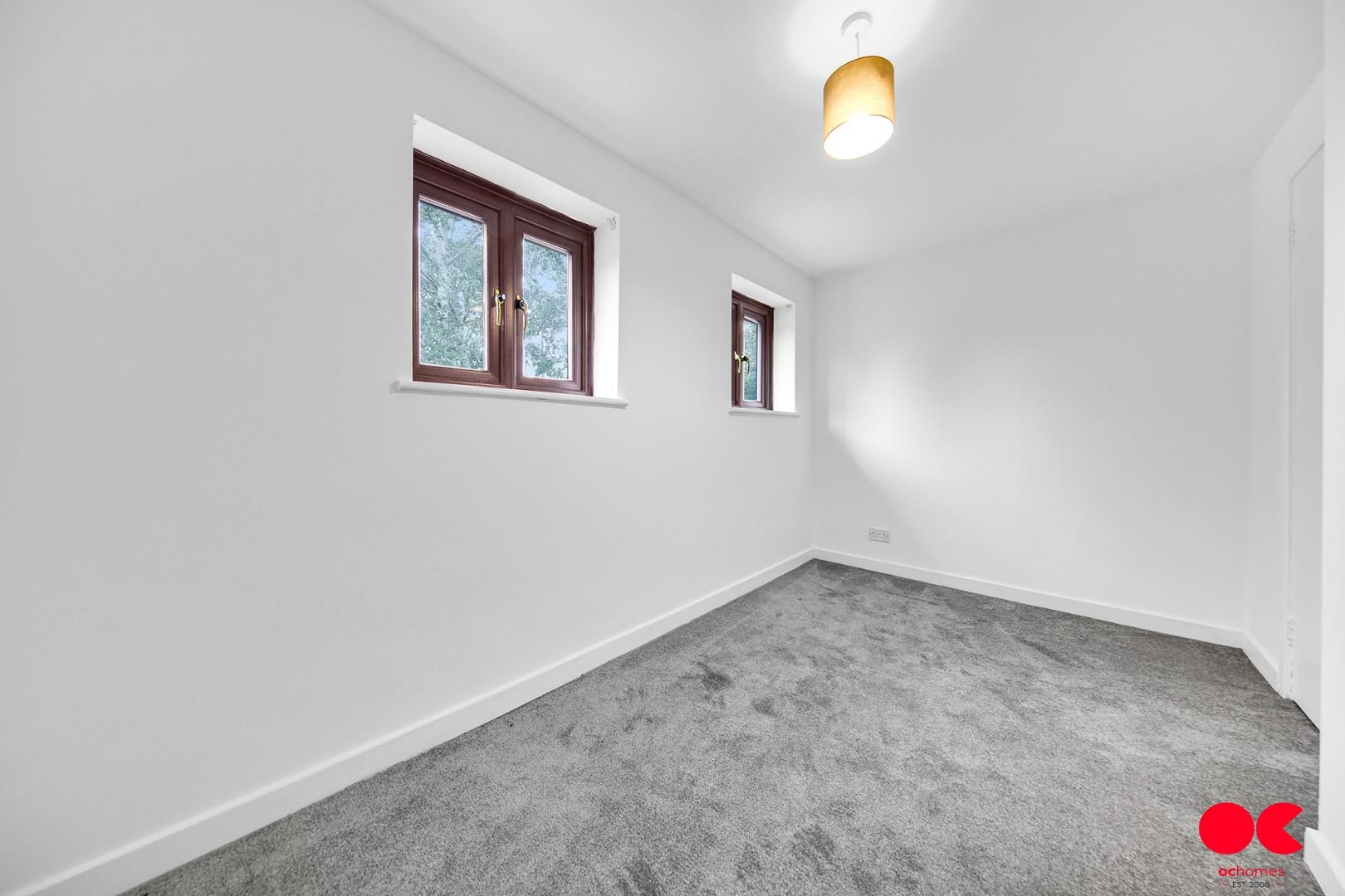 3 bed terraced house to rent in Athol Square, Poplar  - Property Image 17