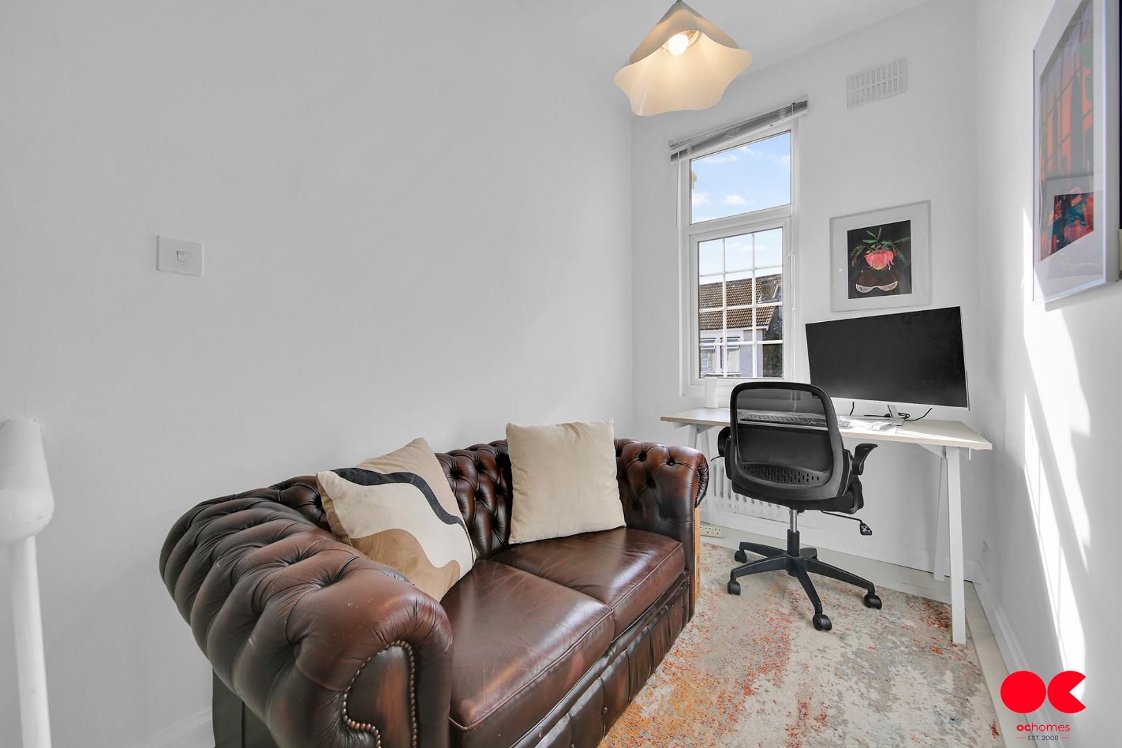 2 bed terraced house for sale in Byron Avenue, Manor Park  - Property Image 7