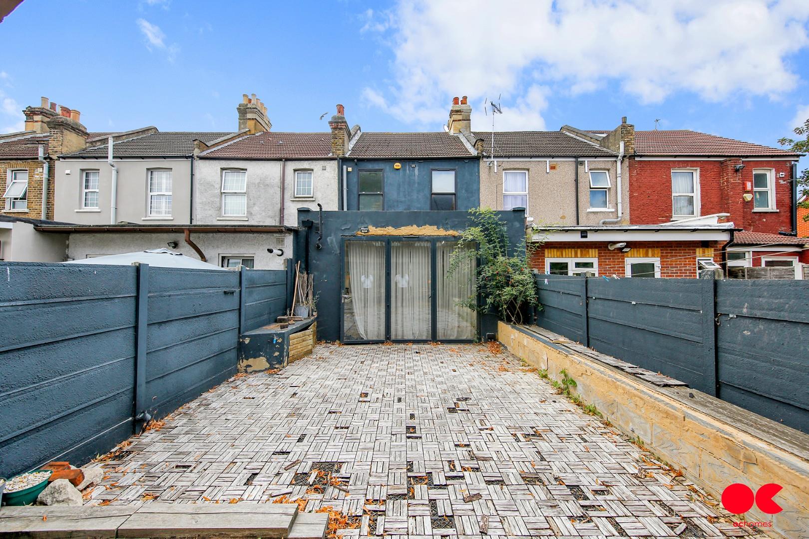 2 bed terraced house for sale in Byron Avenue, Manor Park  - Property Image 43