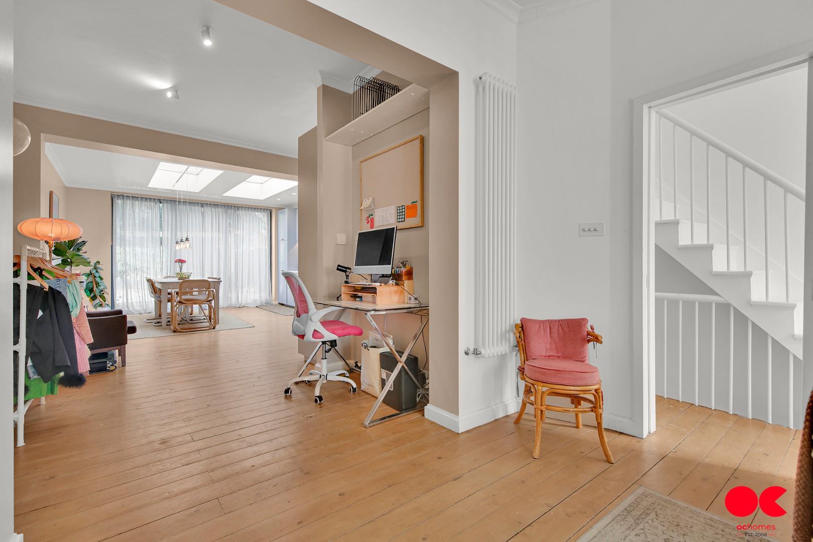 2 bed terraced house for sale in Byron Avenue, Manor Park  - Property Image 23