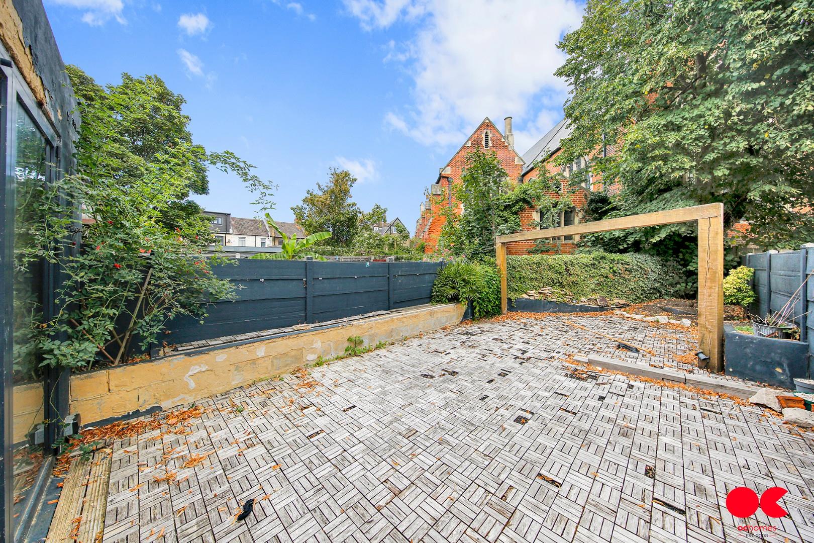 2 bed terraced house for sale in Byron Avenue, Manor Park  - Property Image 5