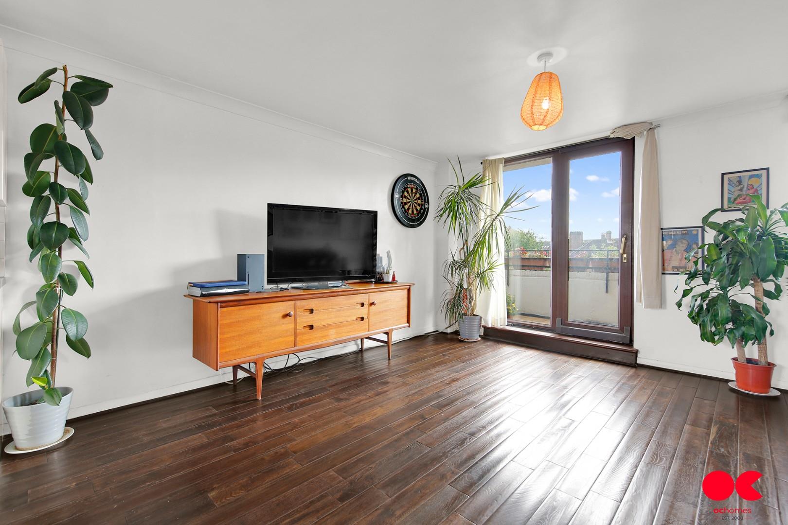 2 bed maisonette for sale in Burr Close, St Katharine's Dock, Tower Hill  - Property Image 20