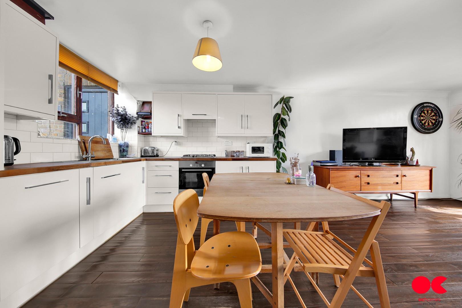 2 bed maisonette for sale in Burr Close, St Katharine's Dock, Tower Hill  - Property Image 25