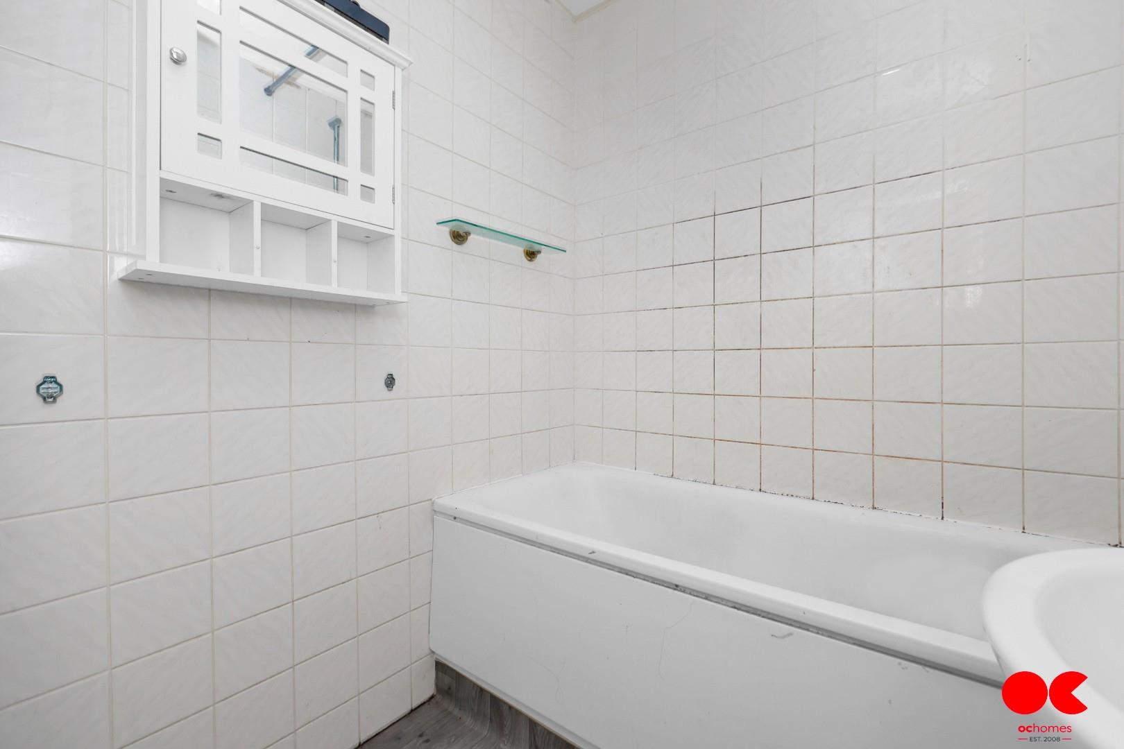2 bed flat for sale in Stewart Street, Canary Wharf  - Property Image 8