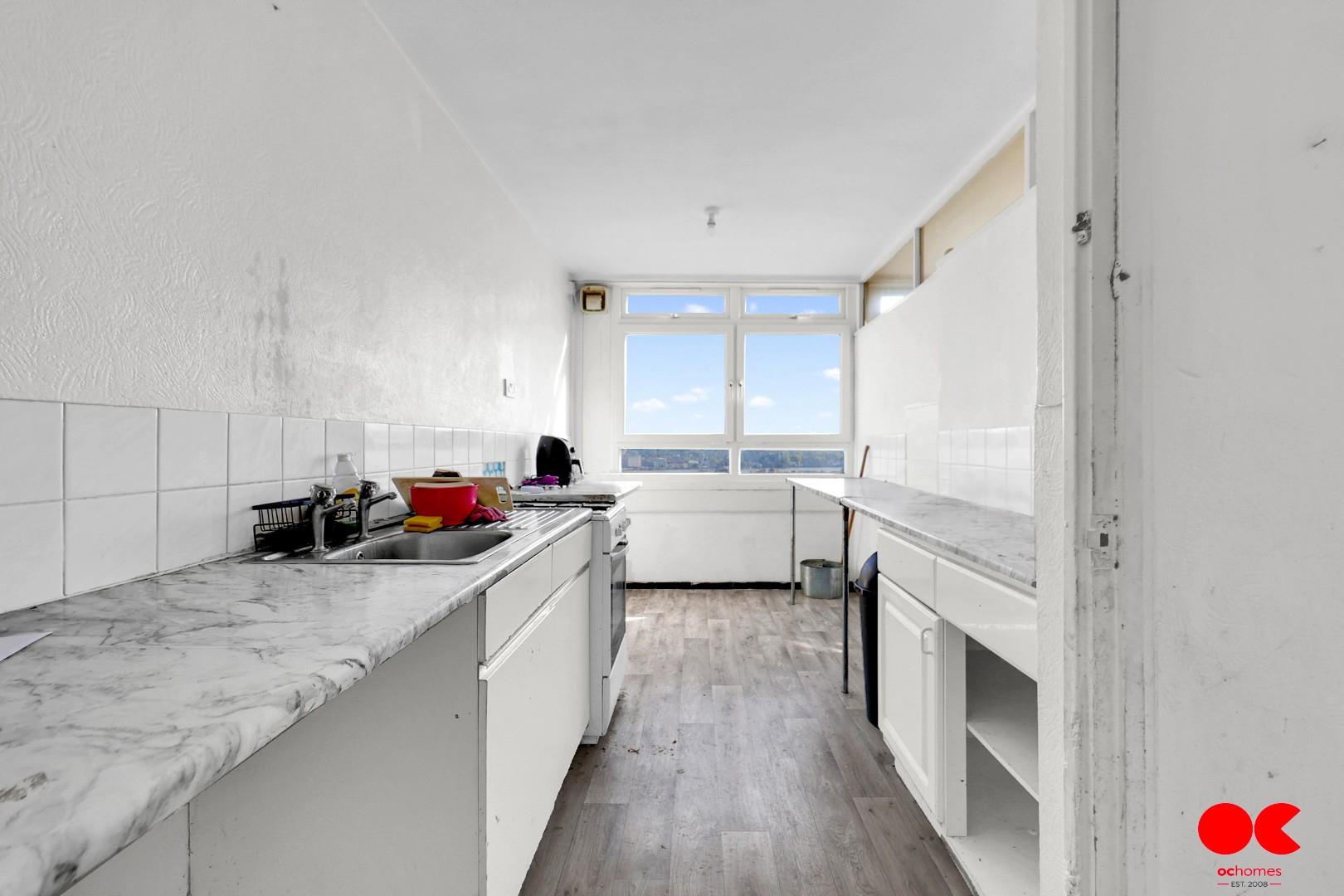 2 bed flat for sale in Stewart Street, Canary Wharf  - Property Image 5
