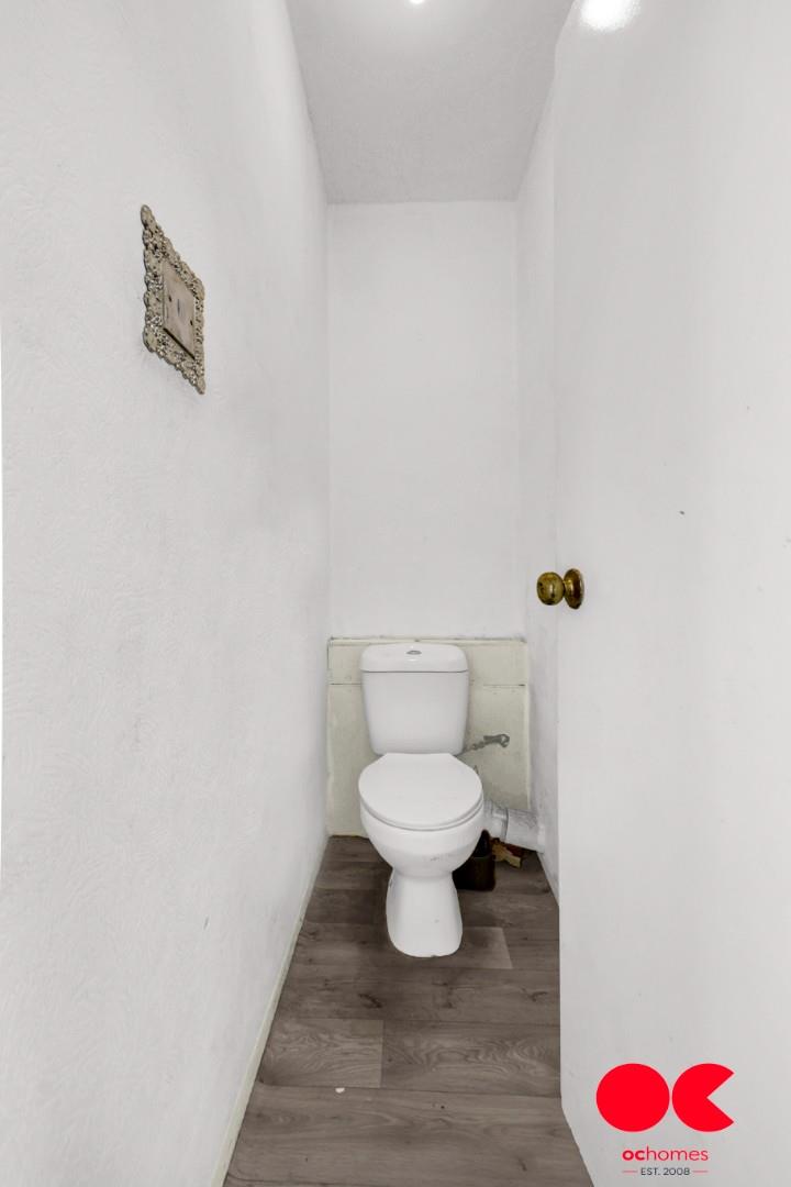 2 bed flat for sale in Stewart Street, Canary Wharf  - Property Image 19